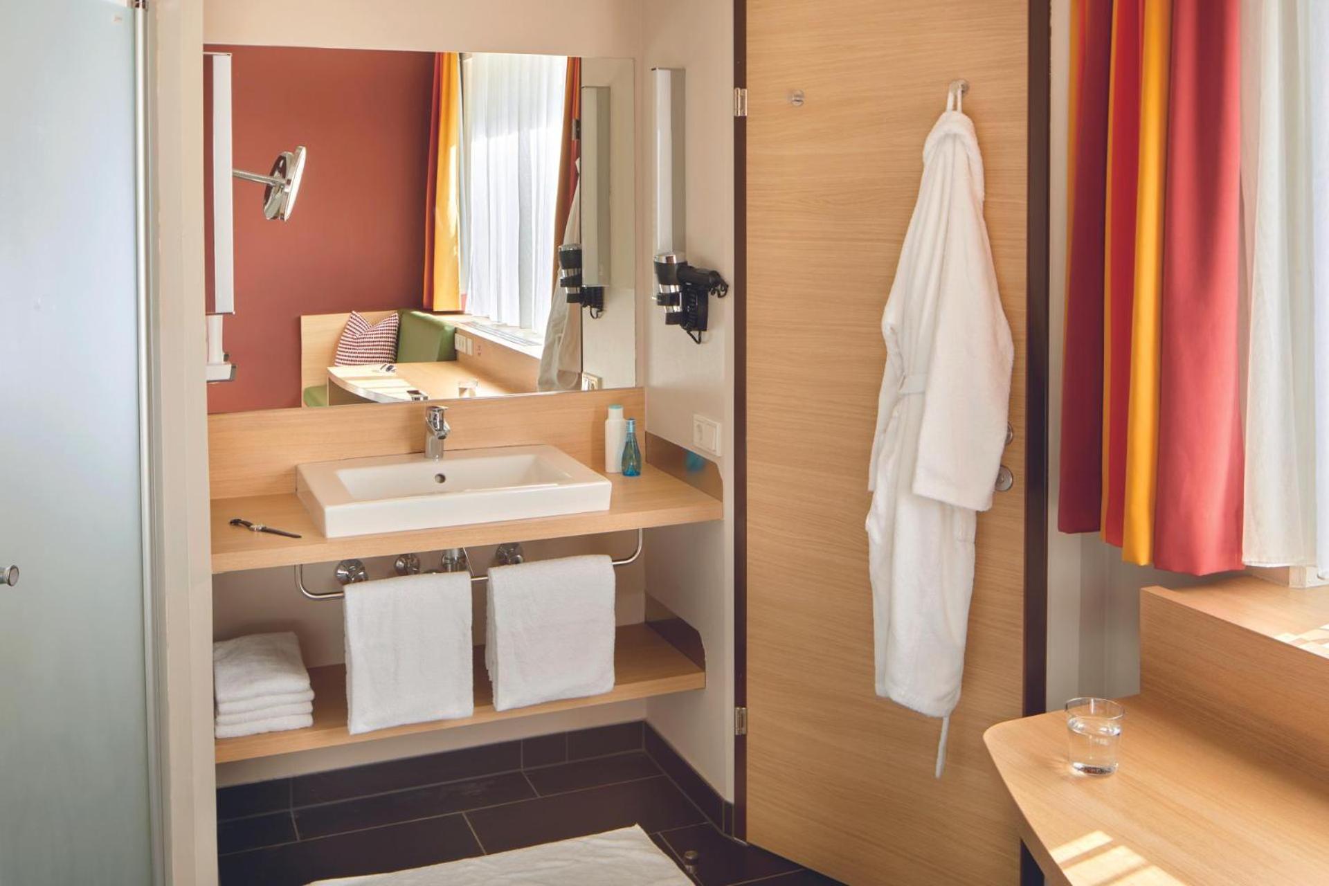 Double Room - Photo 4