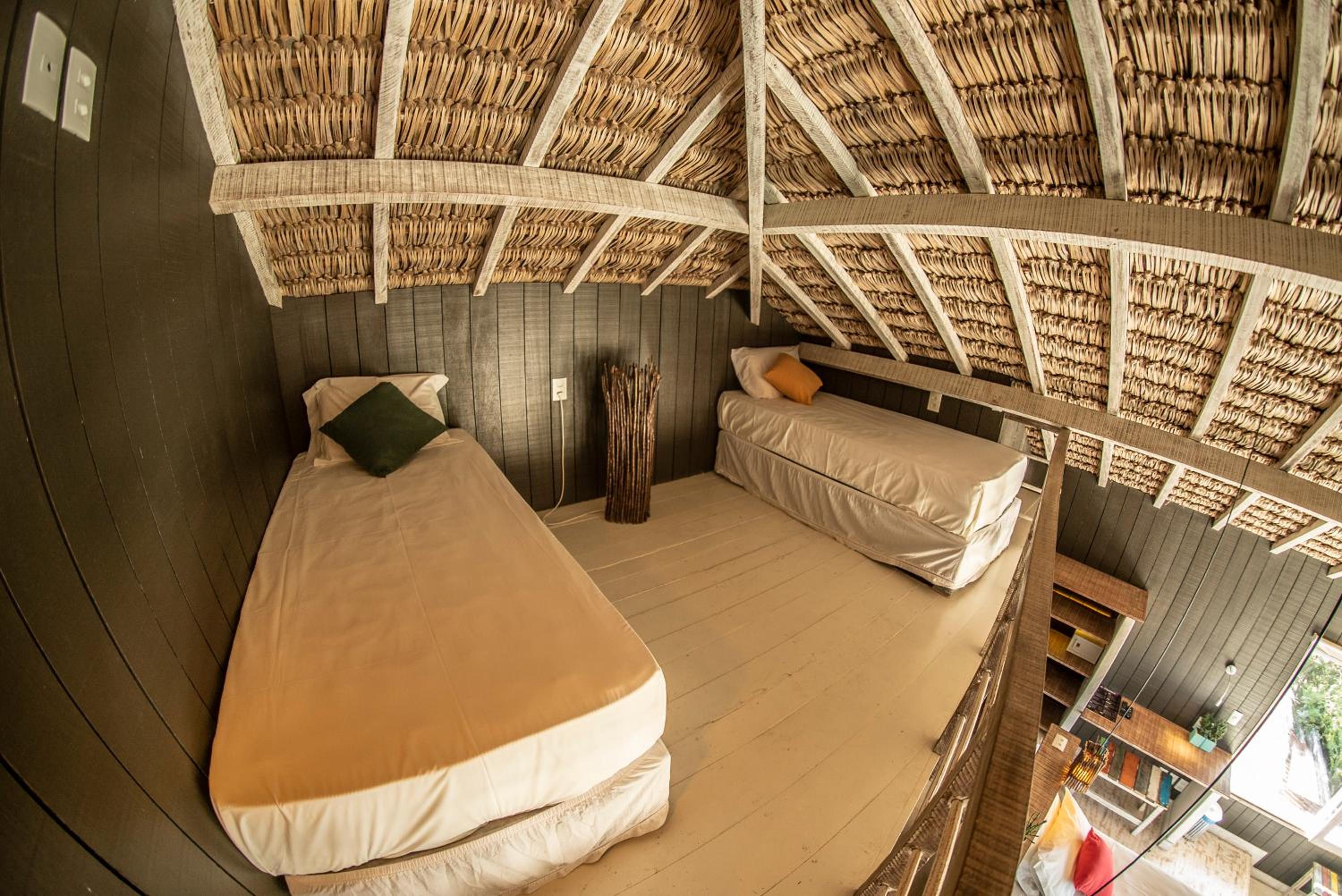 Deluxe Family Suite photo 2