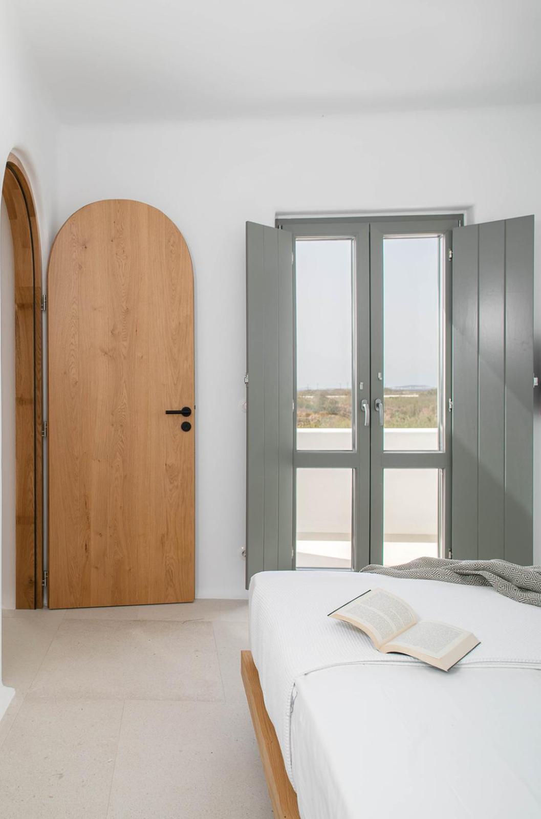 Two-Bedroom Suite - Photo 6