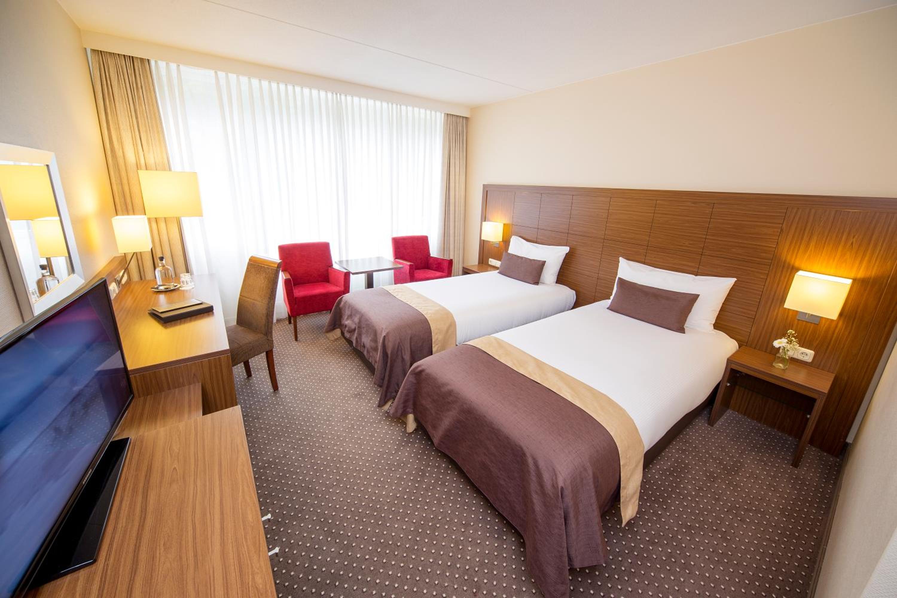 Double or Twin Room photo 3