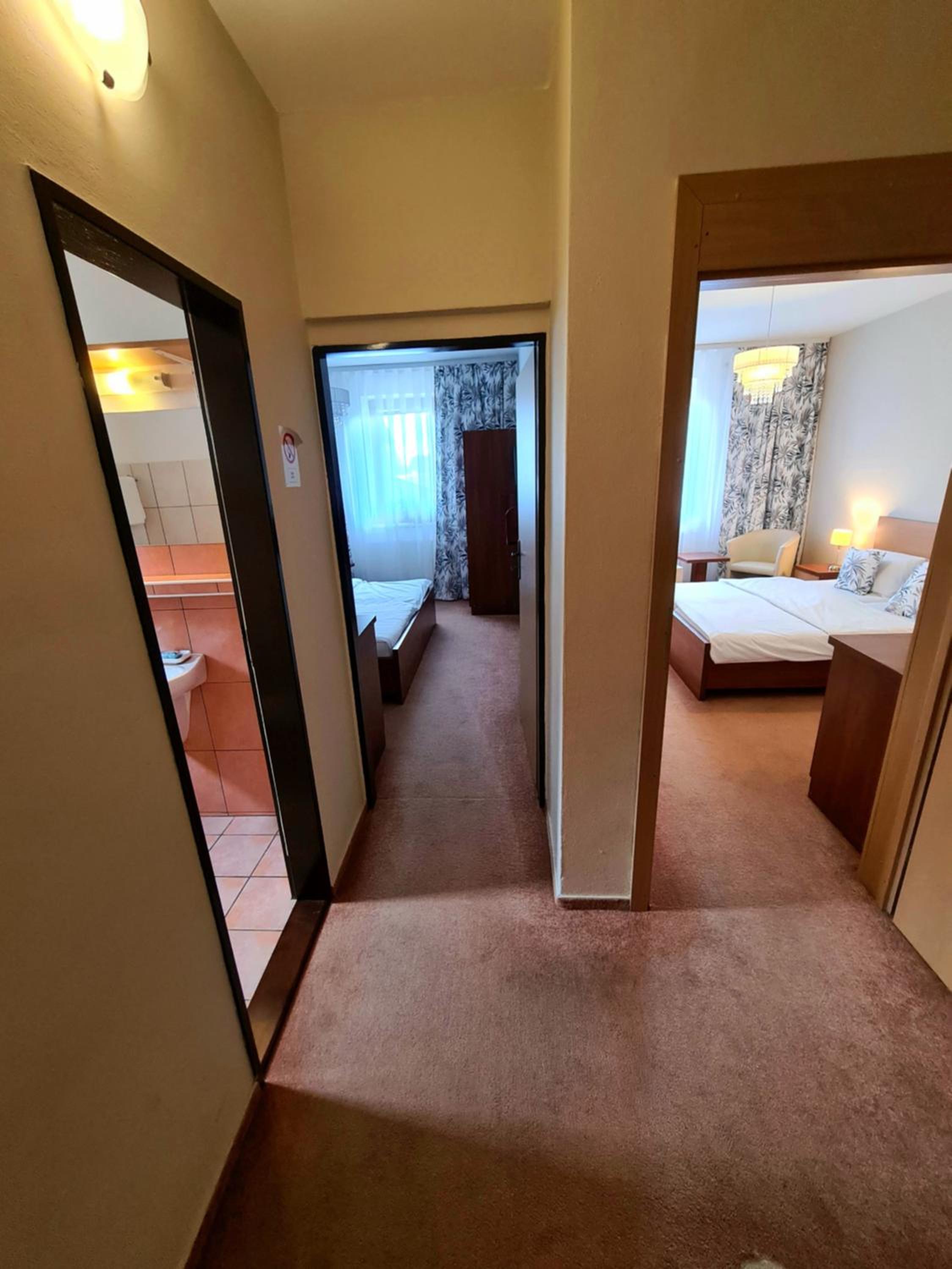 Family Suite - Photo 2
