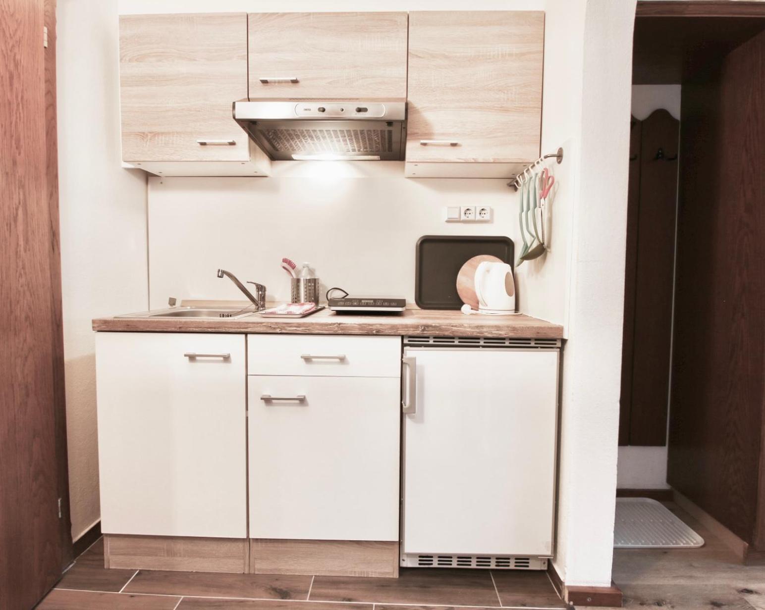 Studio Apartment photo 3