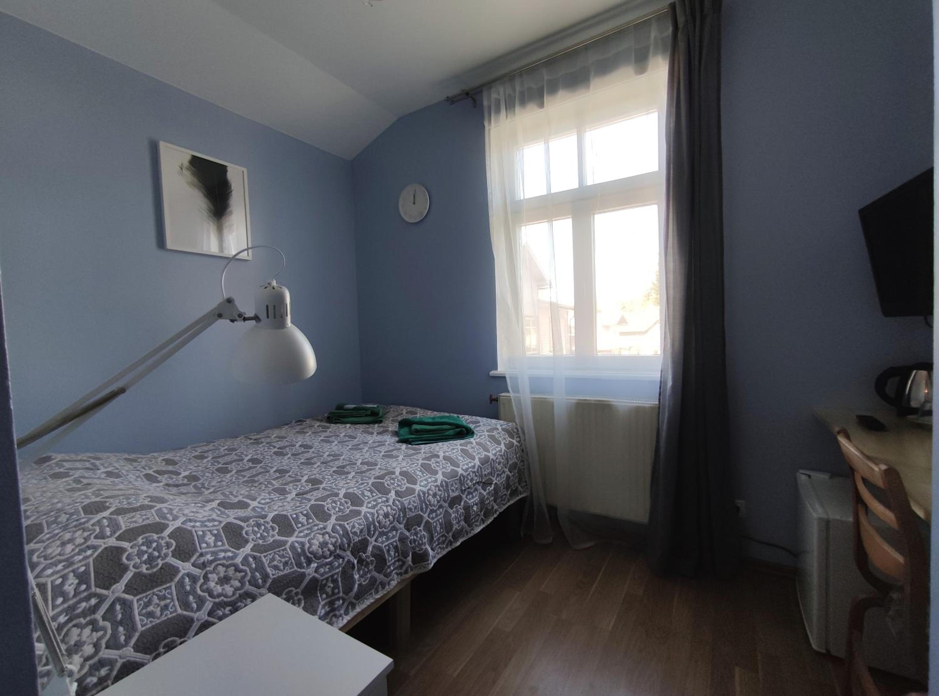 Double Room with Private Bathroom - Photo 1