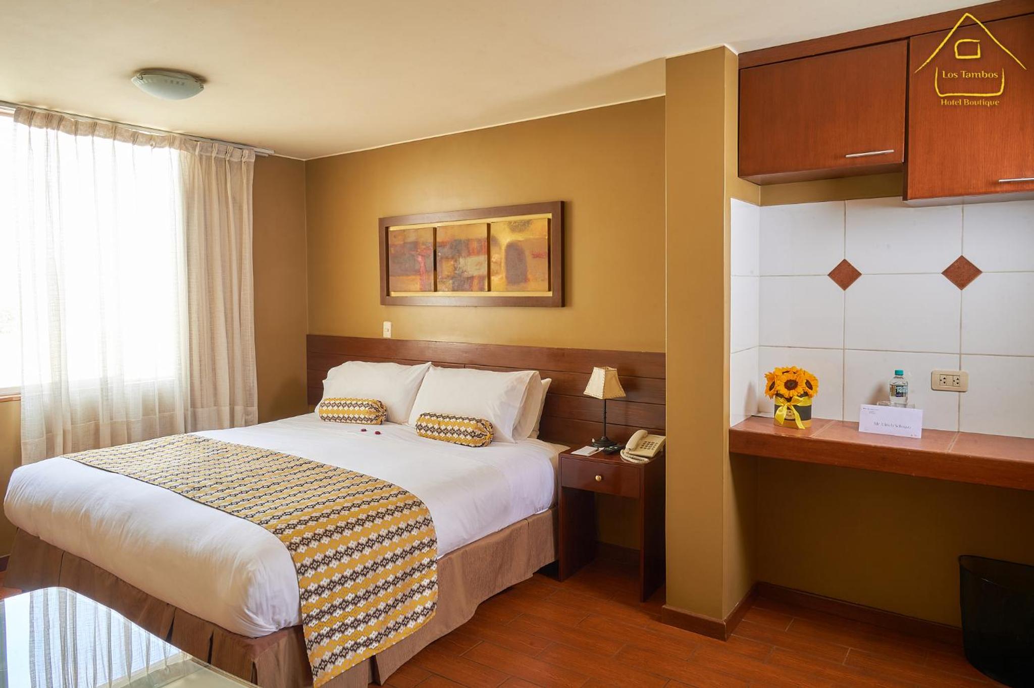 Superior King Room - Photo 6