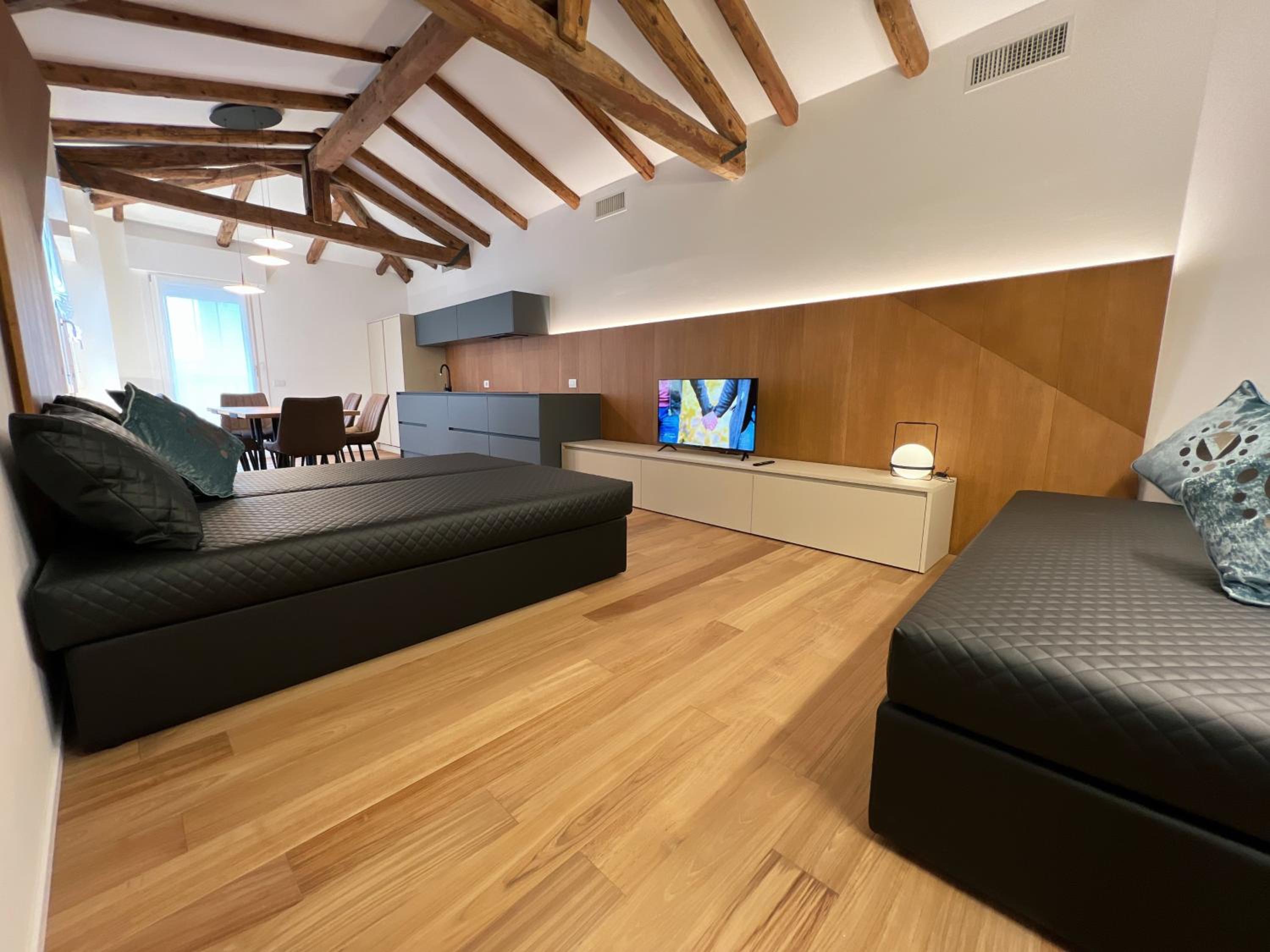 Penthouse Apartment photo 1
