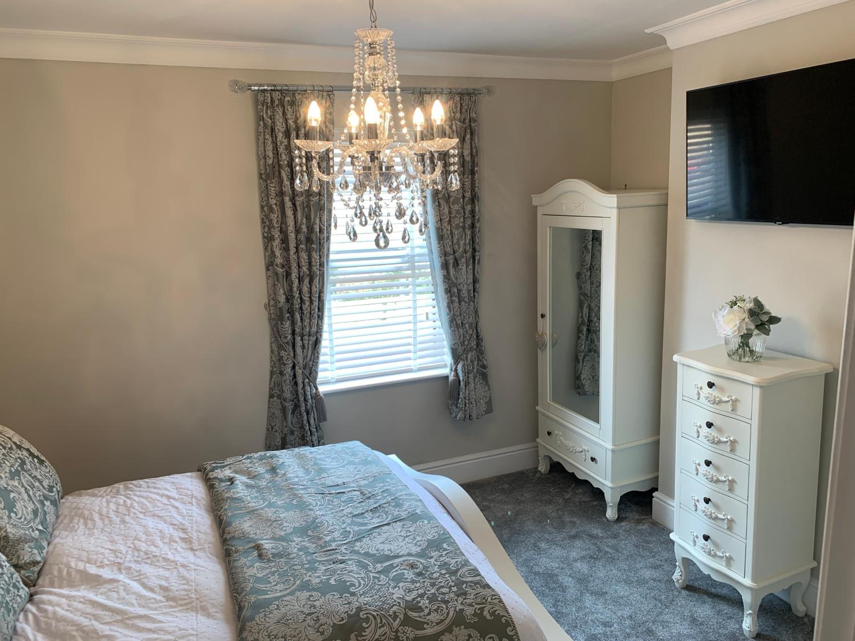 Two-Bedroom House photo 1