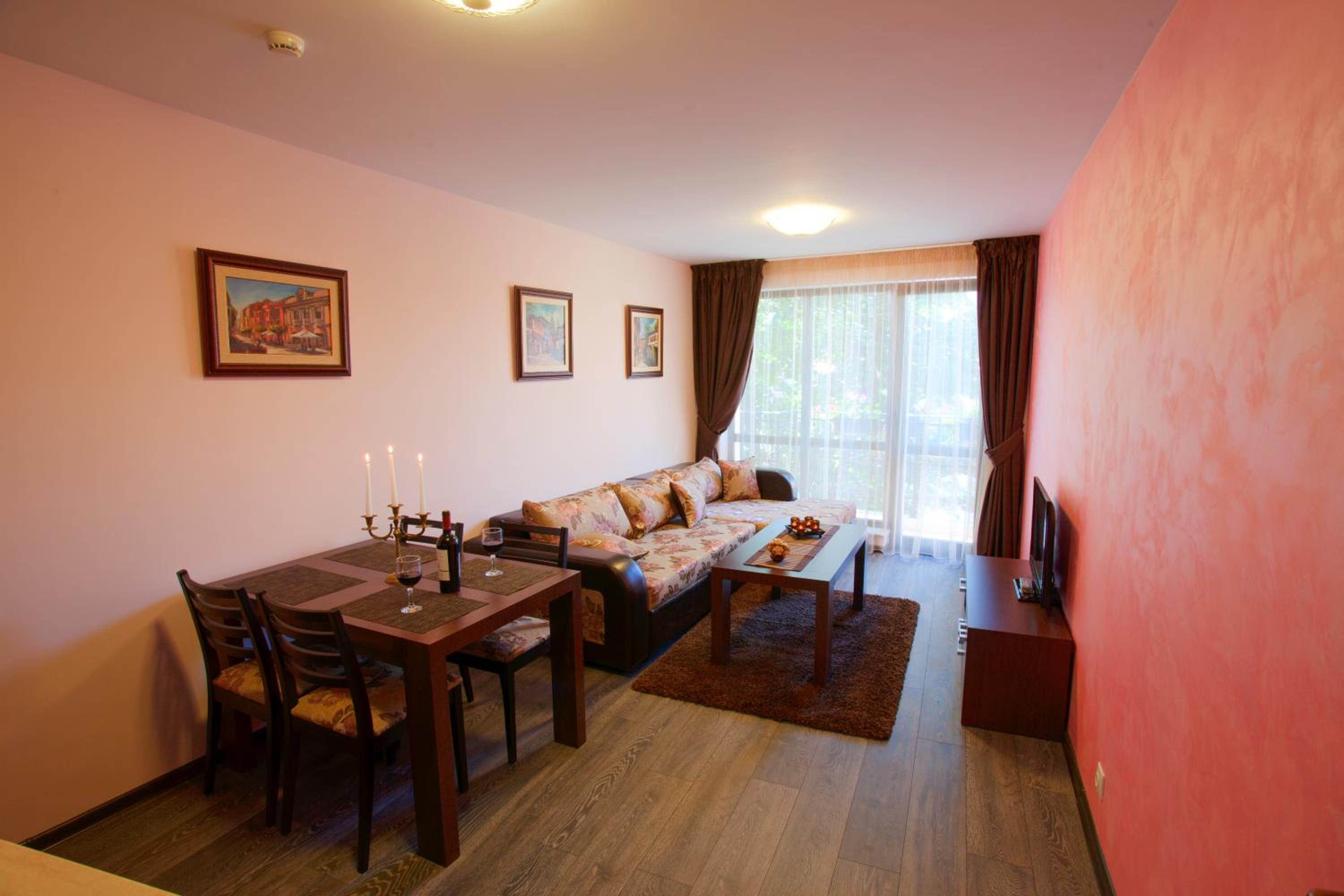 Superior One-Bedroom Apartment With Terrace