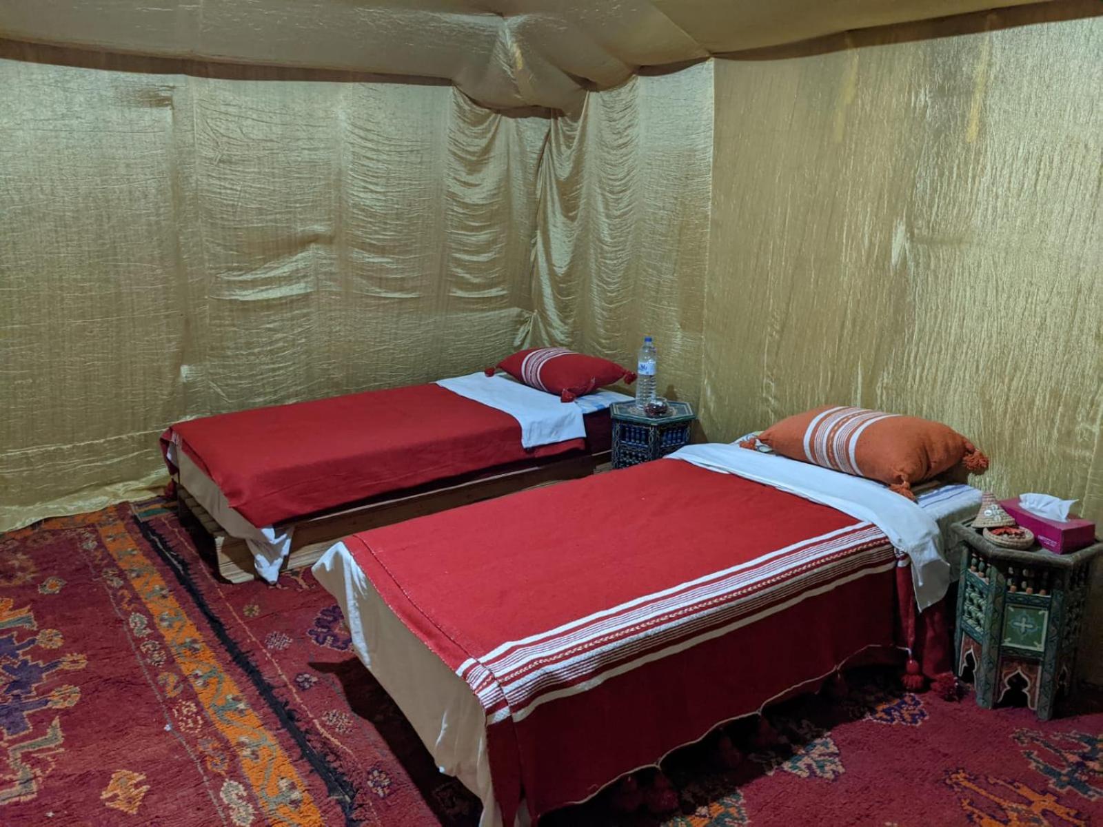 Deluxe Twin Room - Photo 7