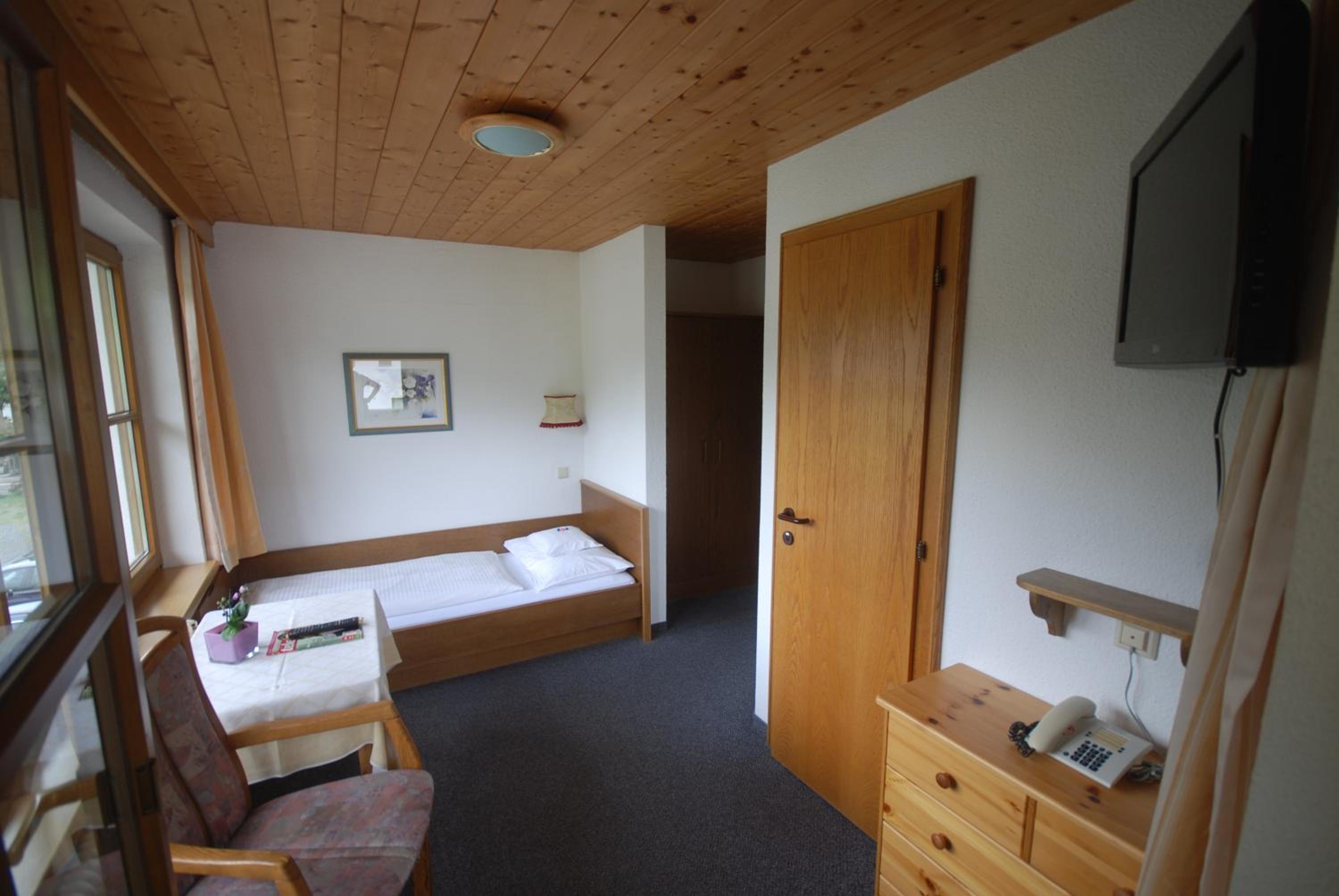 Single Room photo 1