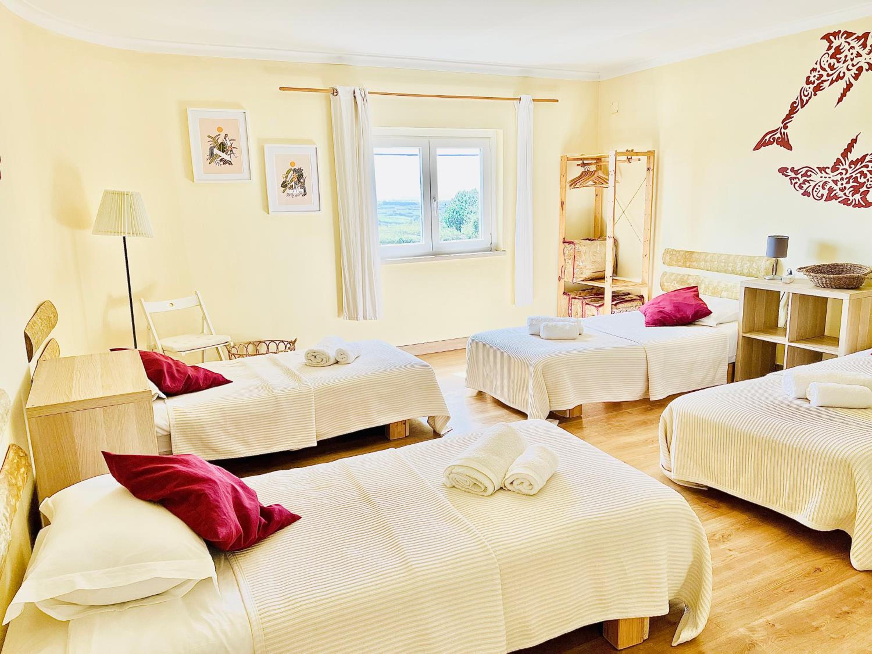 Four-Bedroom House photo 2