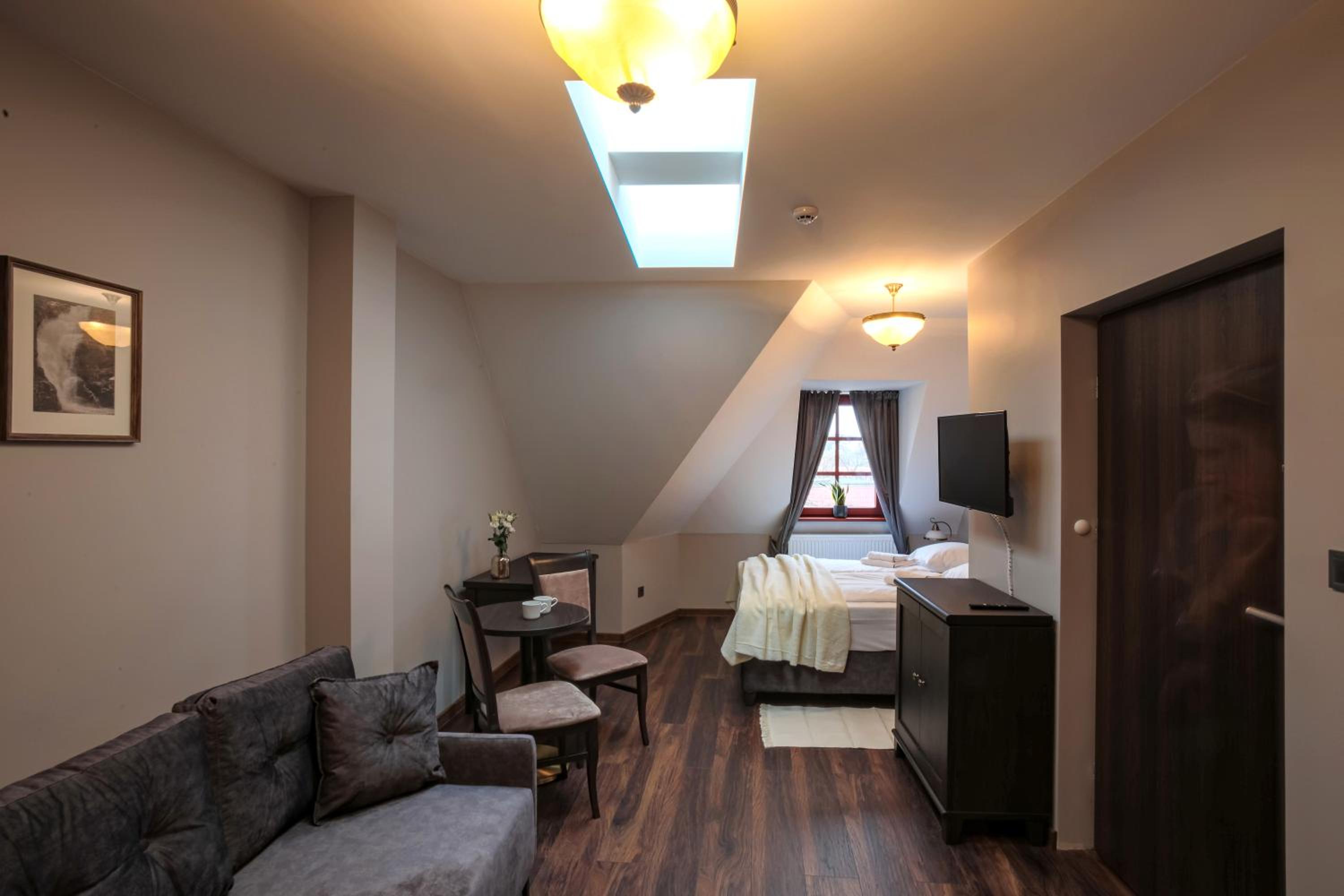 Deluxe Double or Twin Room - Photo 1