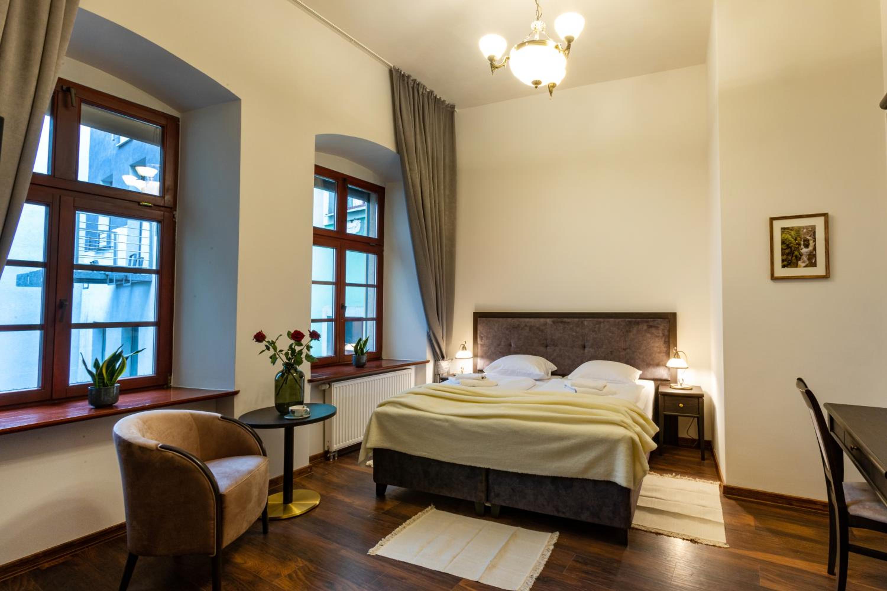 Double or Twin Room - Photo 4