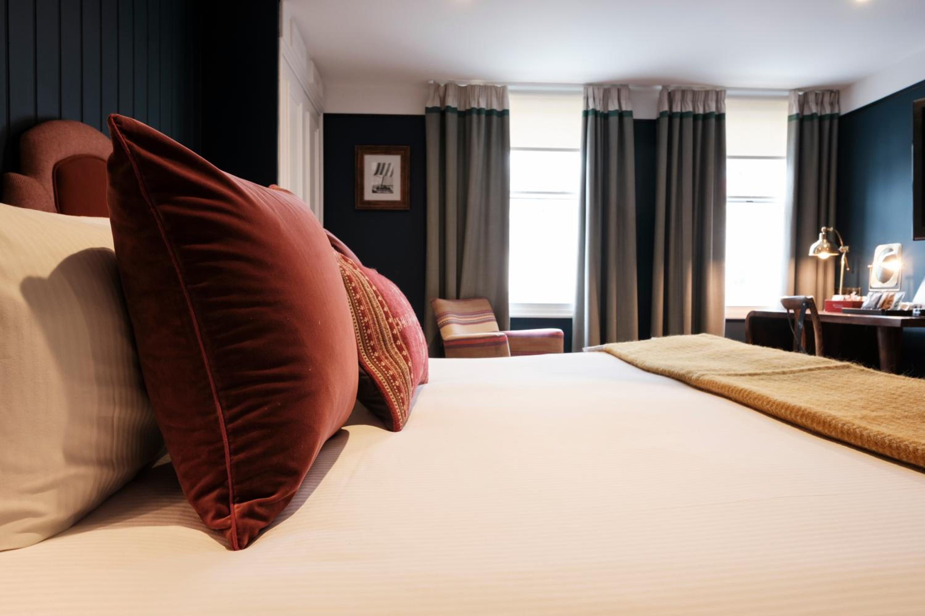 Superior King Room photo 3