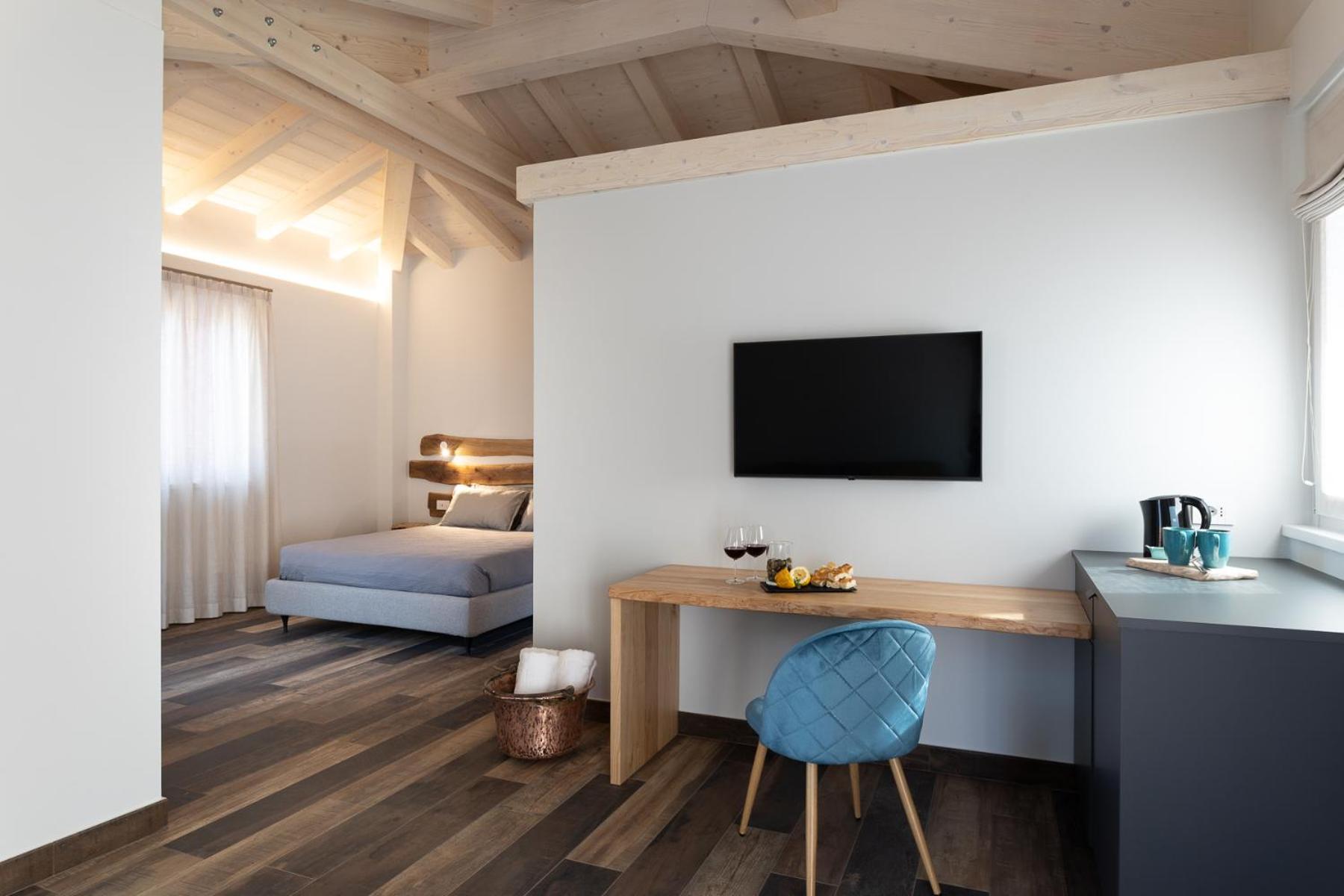 Superior King Room photo 1