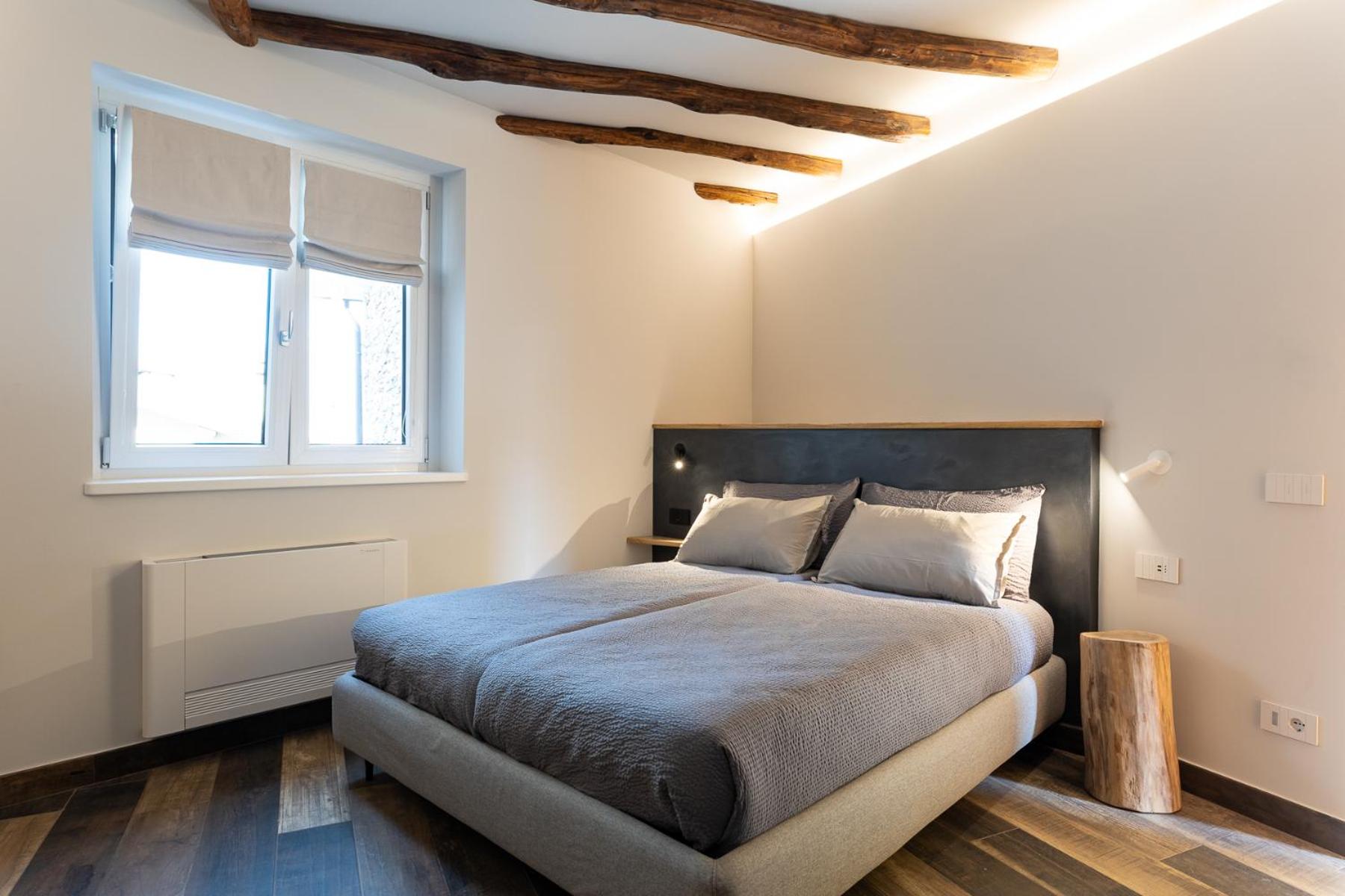 Deluxe King Room photo 3