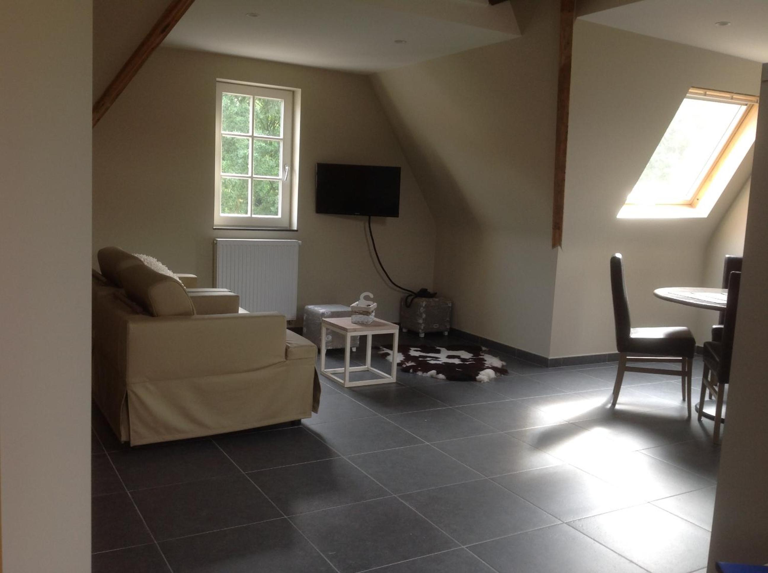 Apartment 4 photo 1