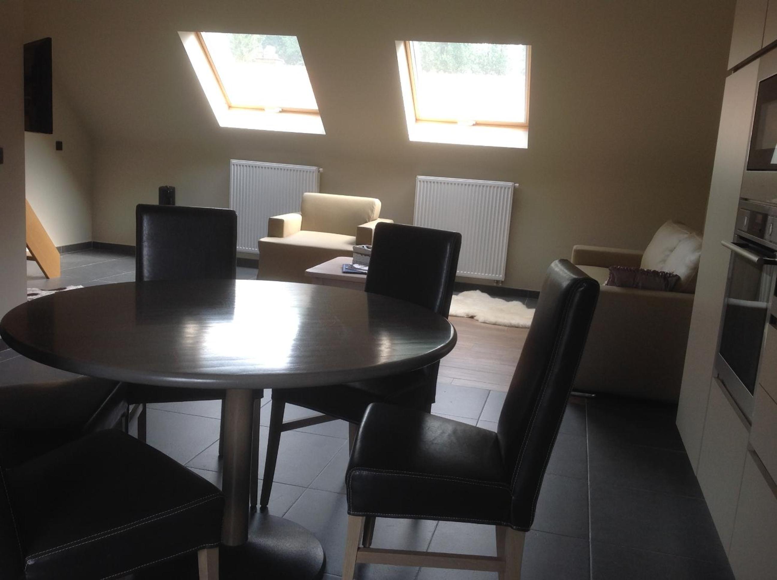 Apartment 5 photo 3