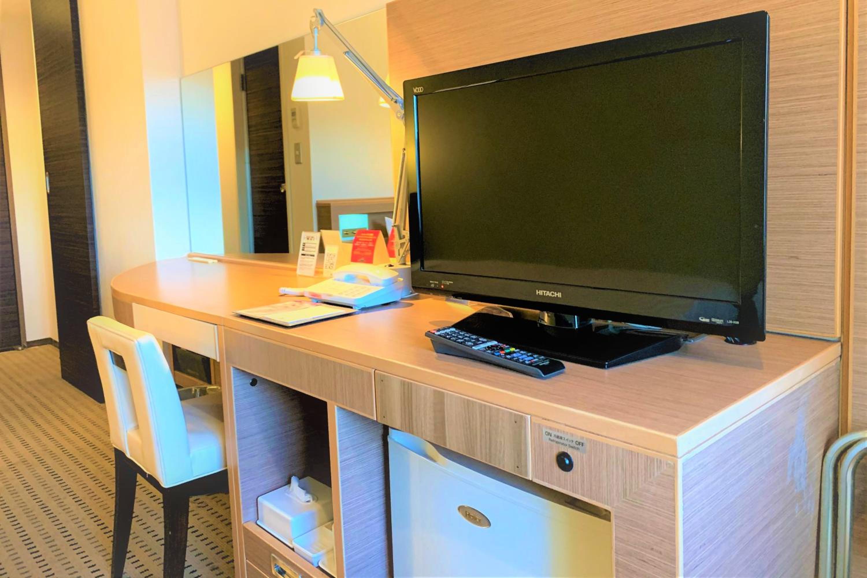 Standard Twin Room - Non-Smoking photo 3