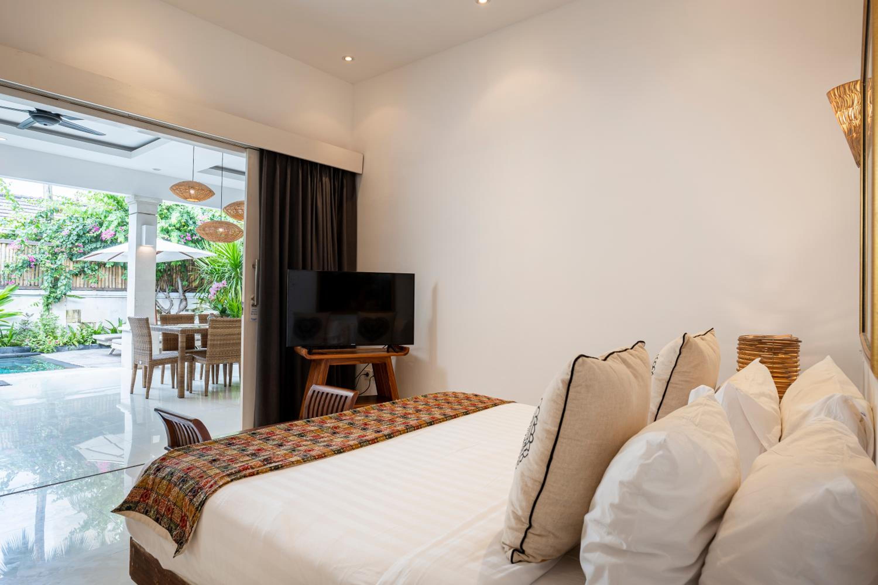 Melati Two-Bedroom Villa with Private Pool photo 2