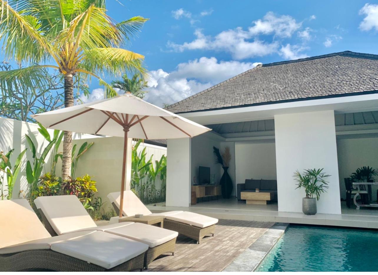 Two-Bedroom Villa - Photo 12
