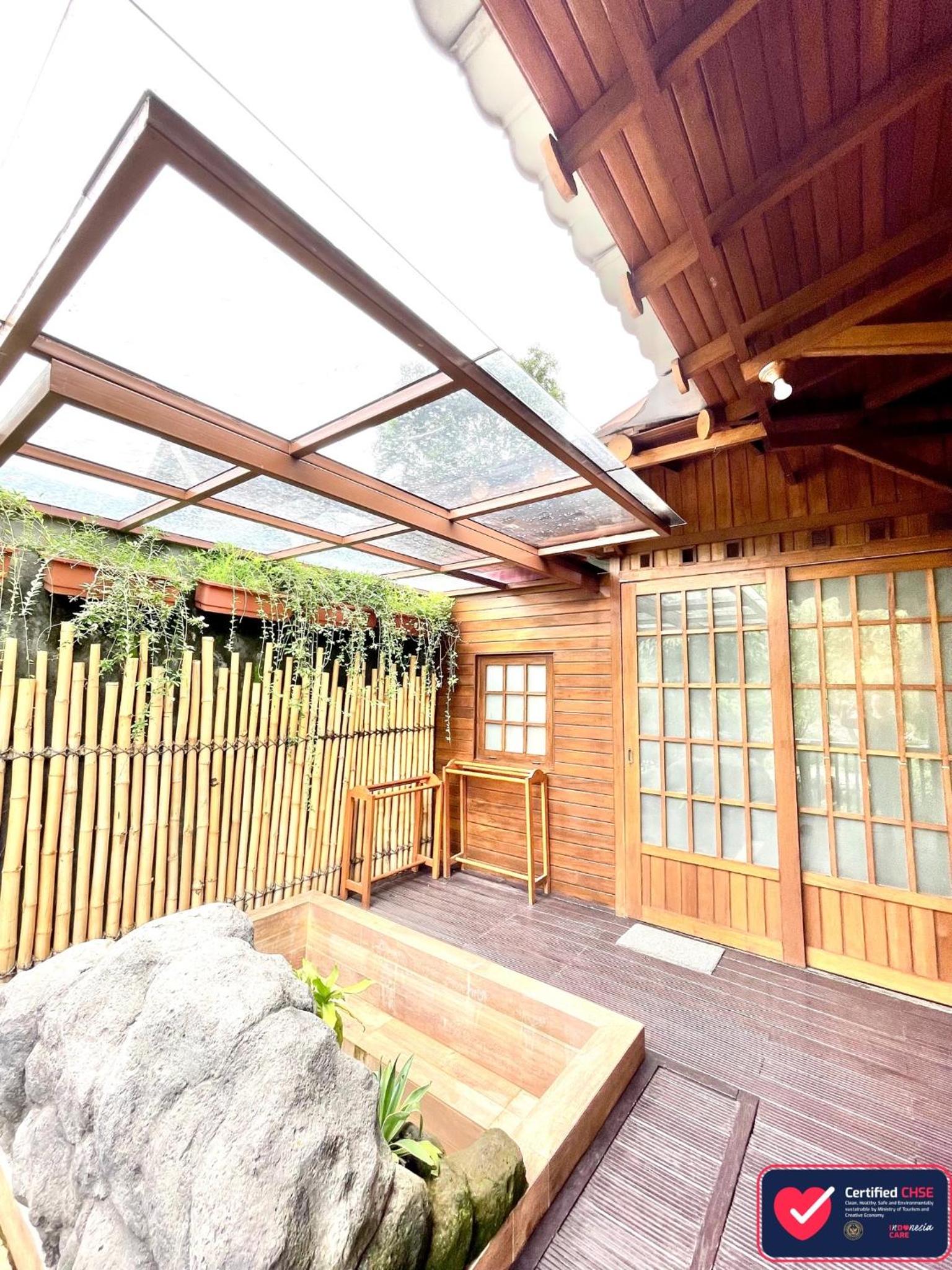 Ryokan Deluxe Suite - Photo 4