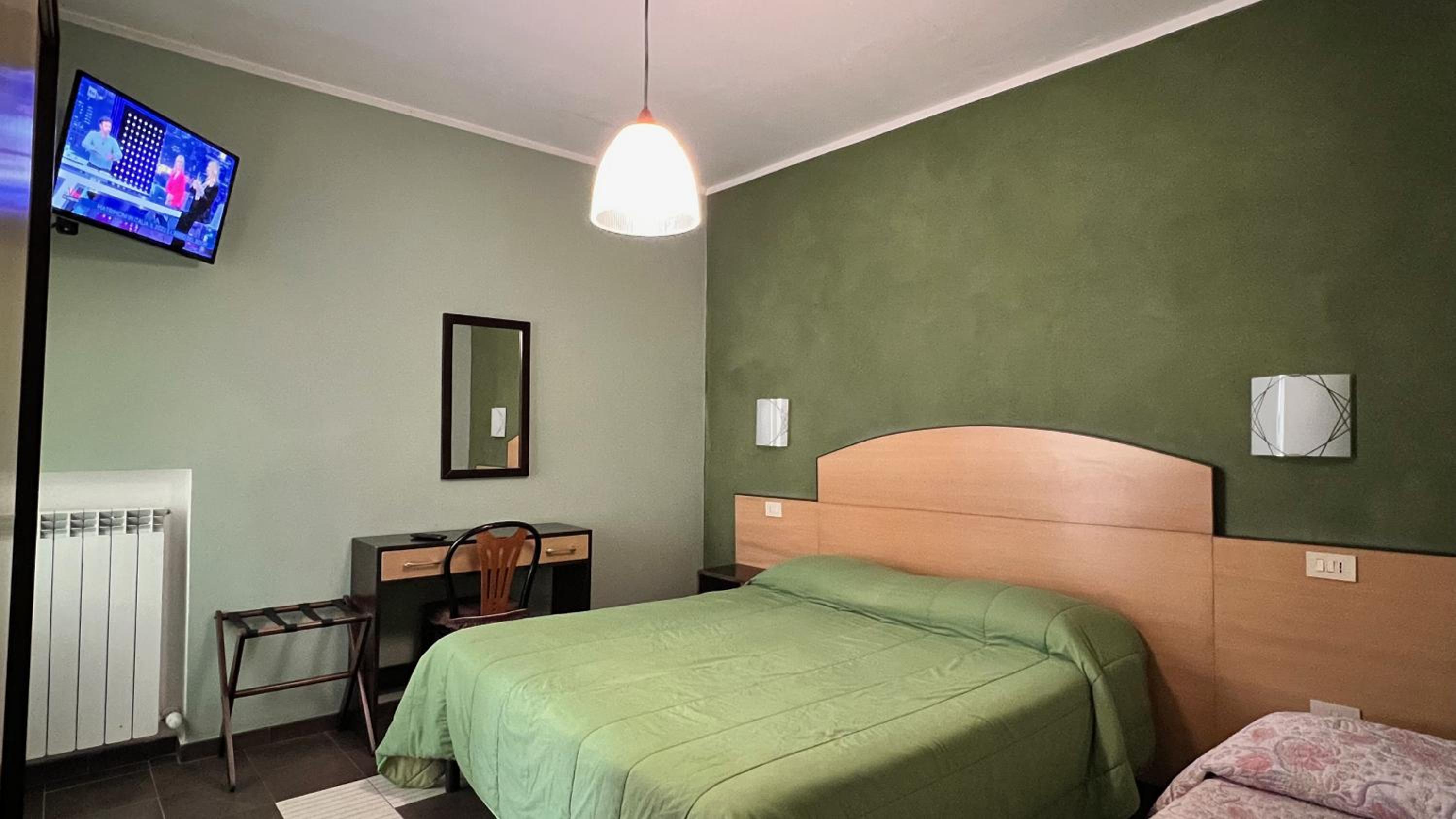 Double Room With Extra Bed photo 1