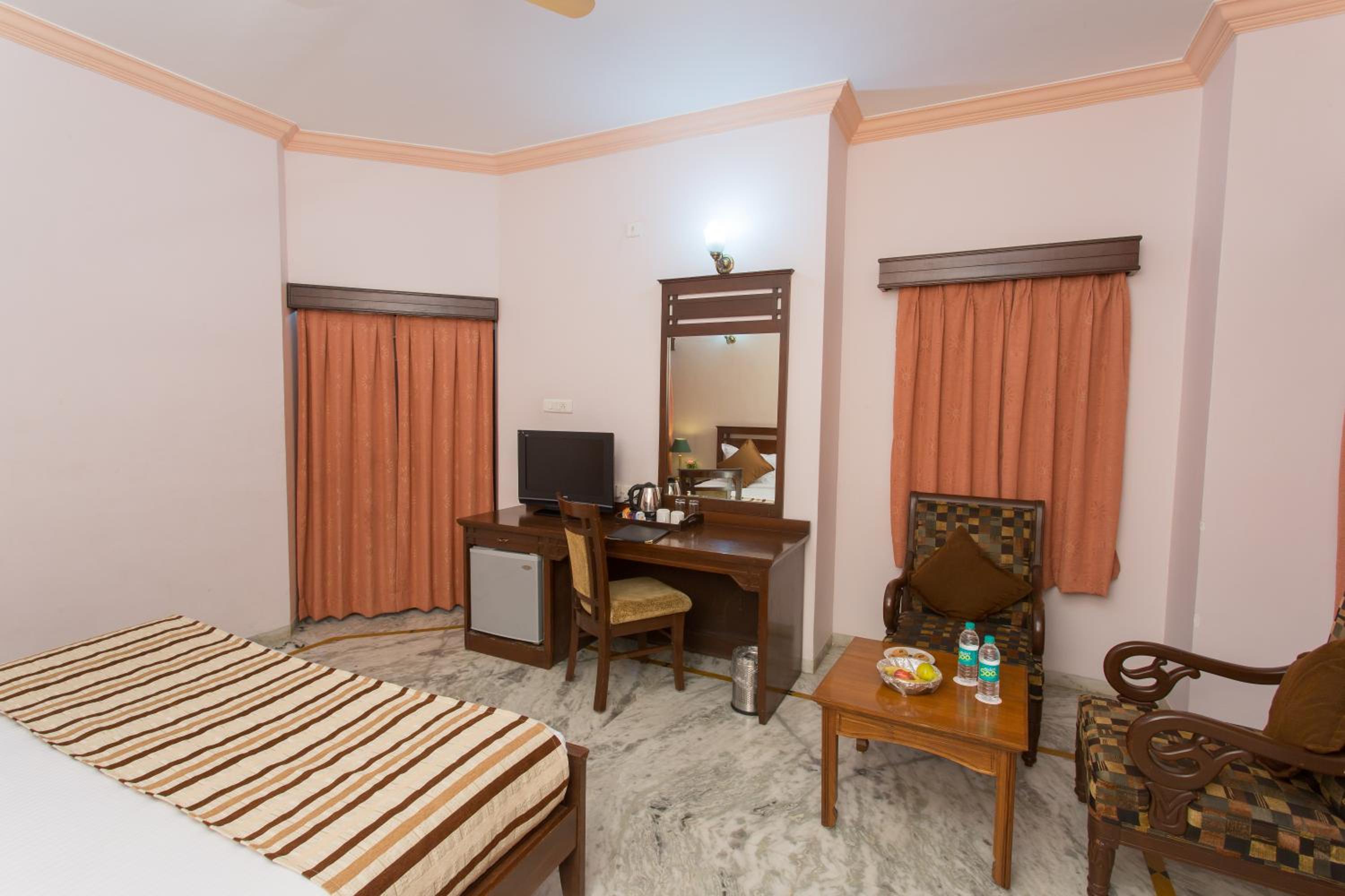 Deluxe Double Room photo 3