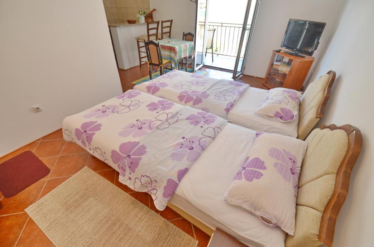 Studio with Sea View photo 1