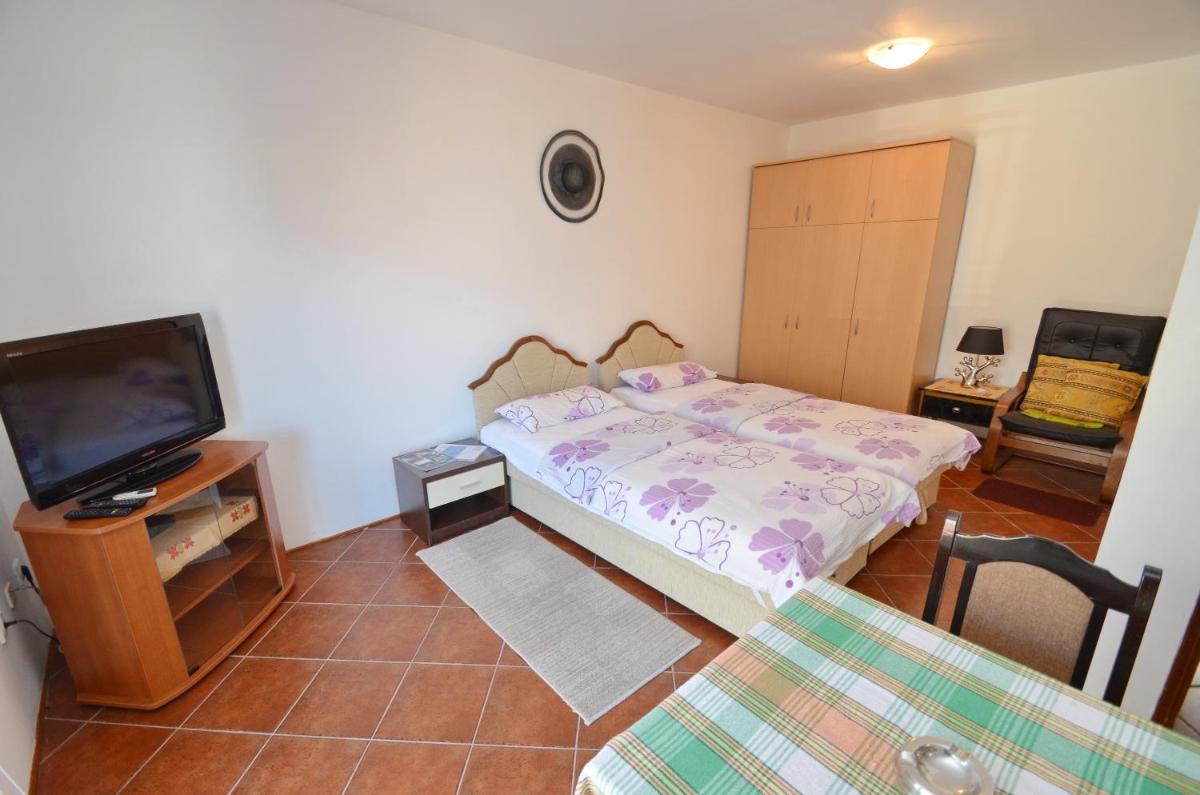 Studio with Sea View photo 2