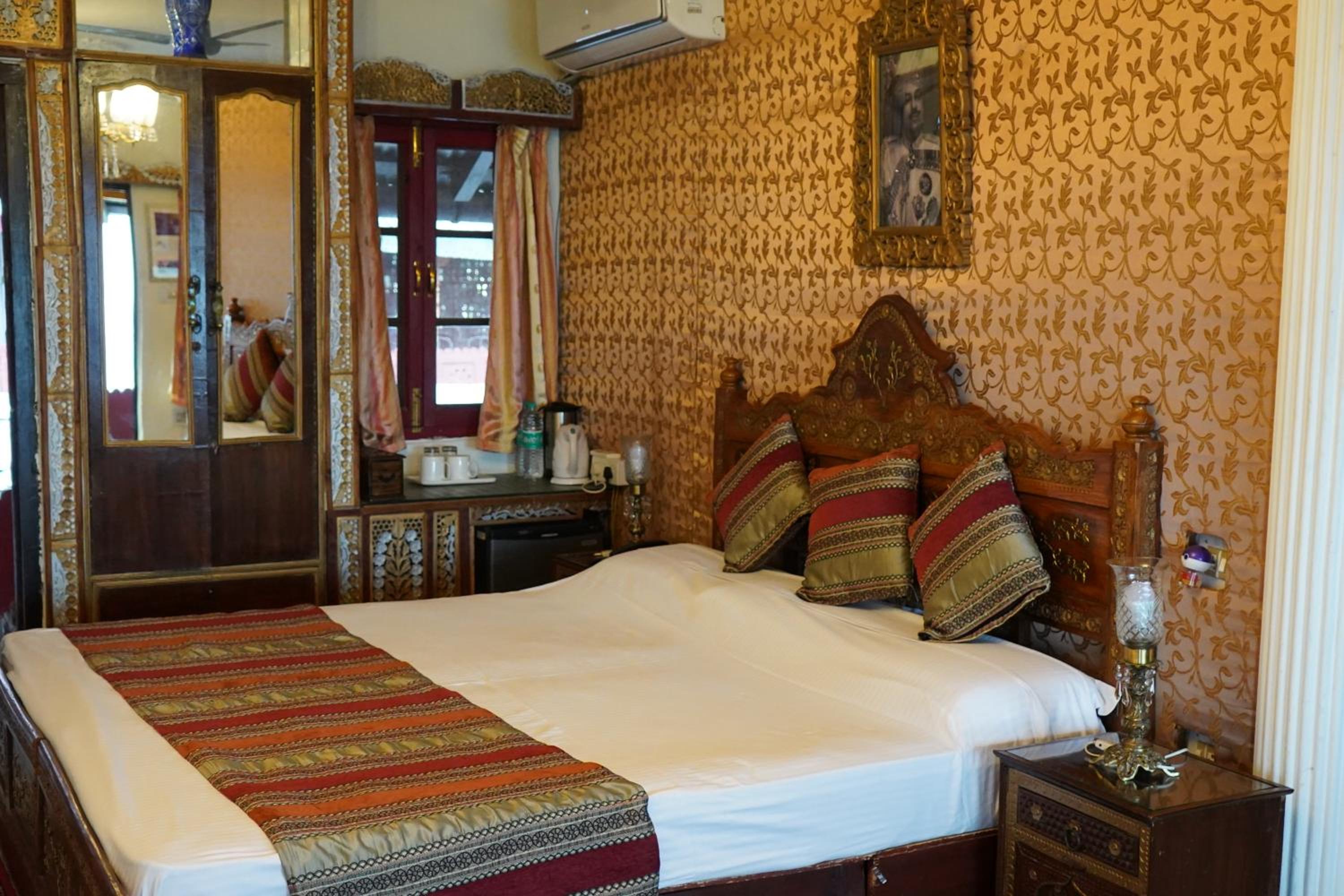 Deluxe Double Room - Photo 2