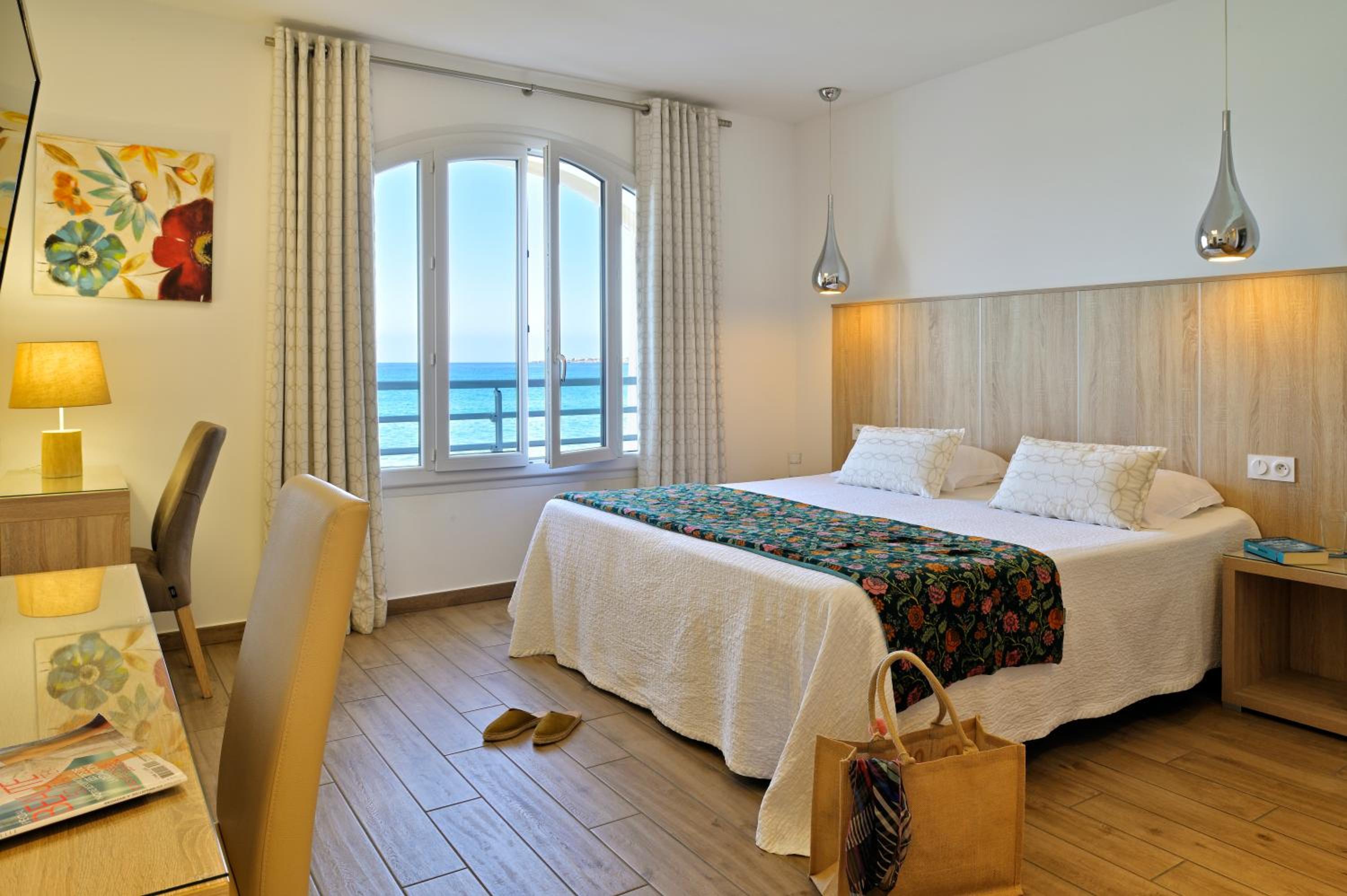 Quarto Duplo Conforto com Vista para o Mar