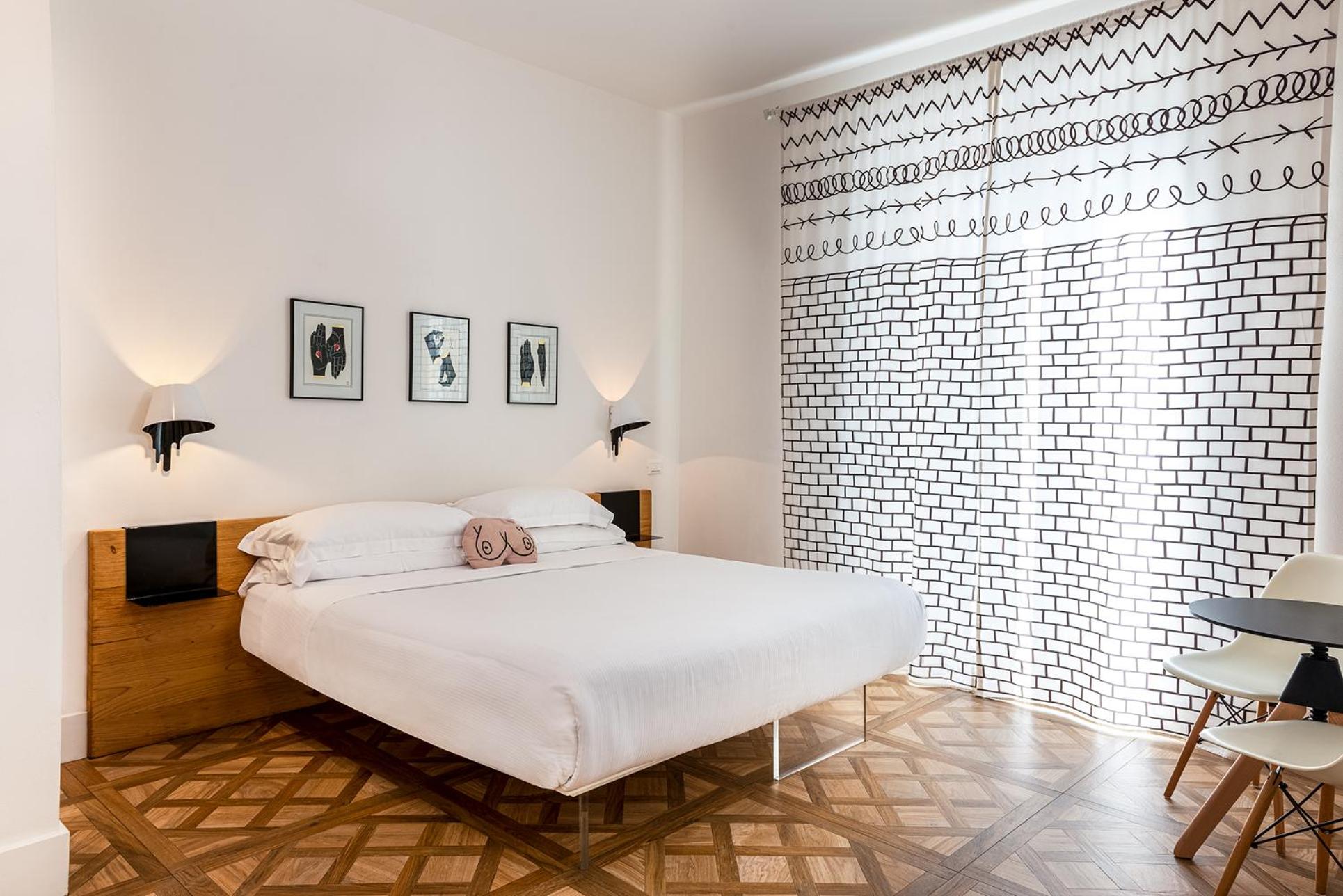 Deluxe Double Room with Terrace - Photo 1