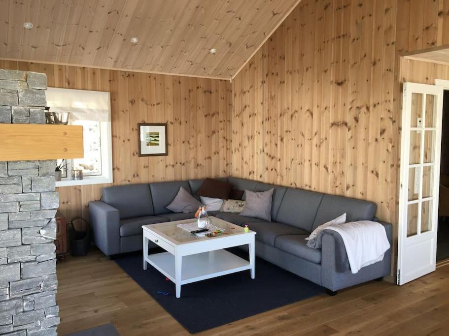 Four-Bedroom House photo 2
