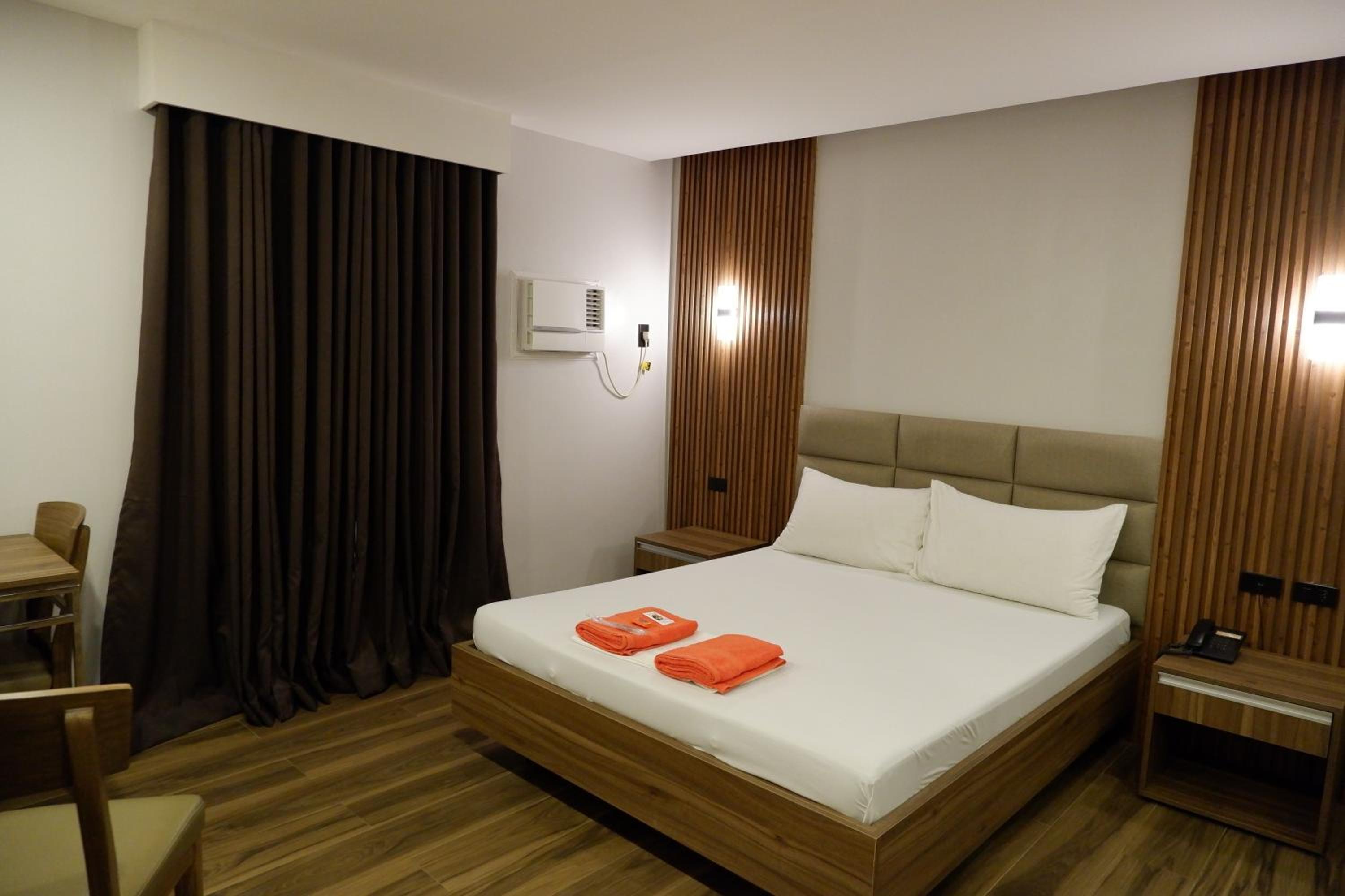 Standard Suite
