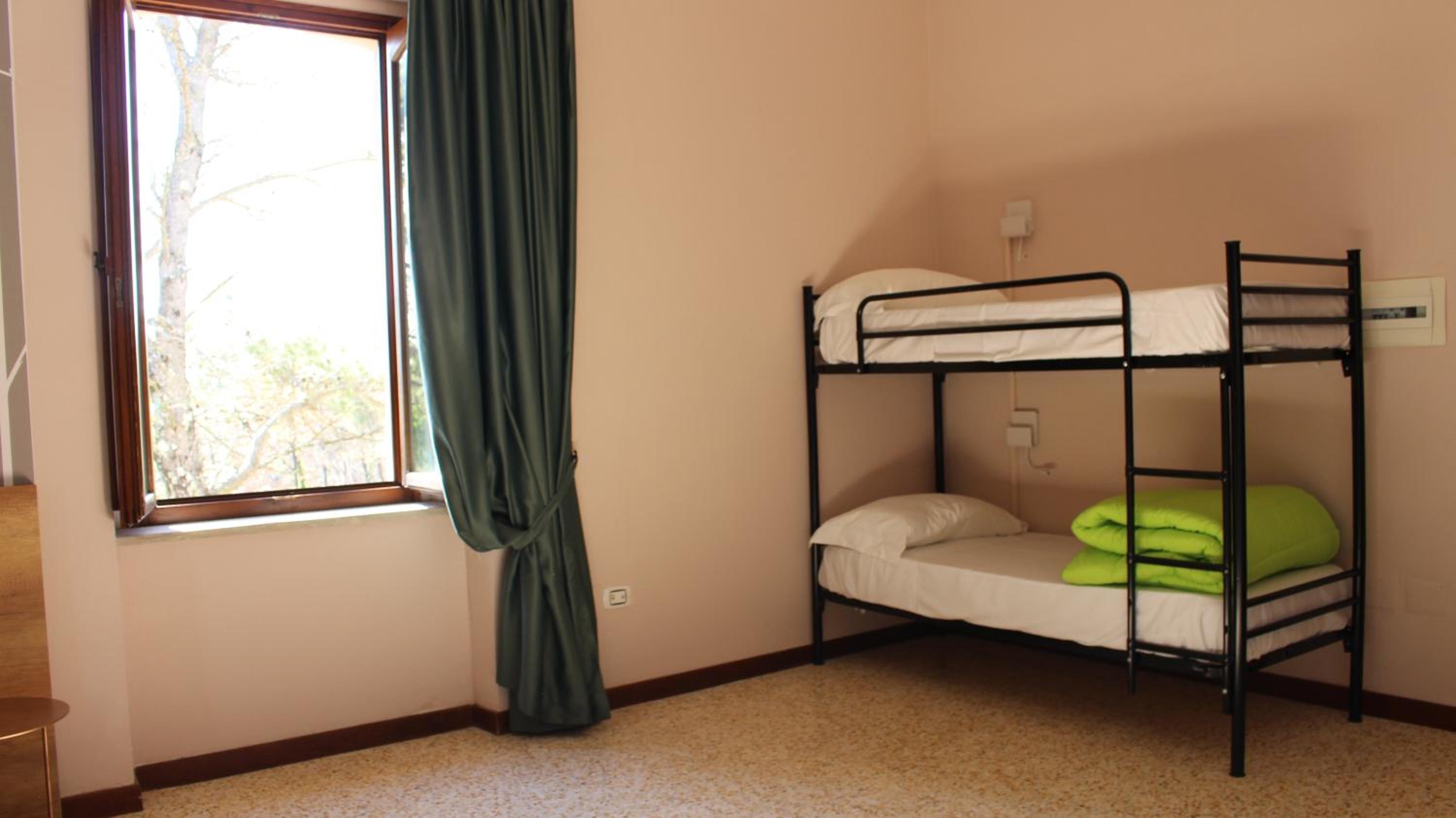 Quadruple Room with Private External Bathroom photo 1