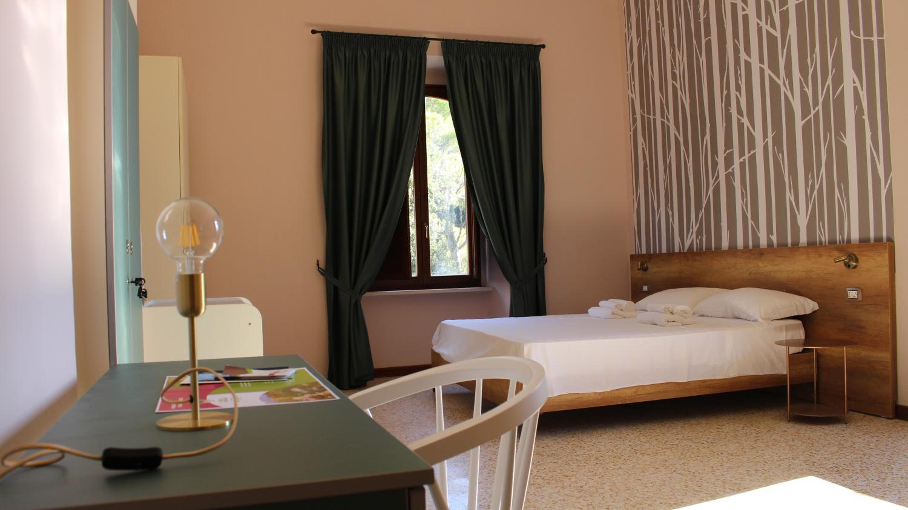 Quadruple Room - Disability Access photo 2