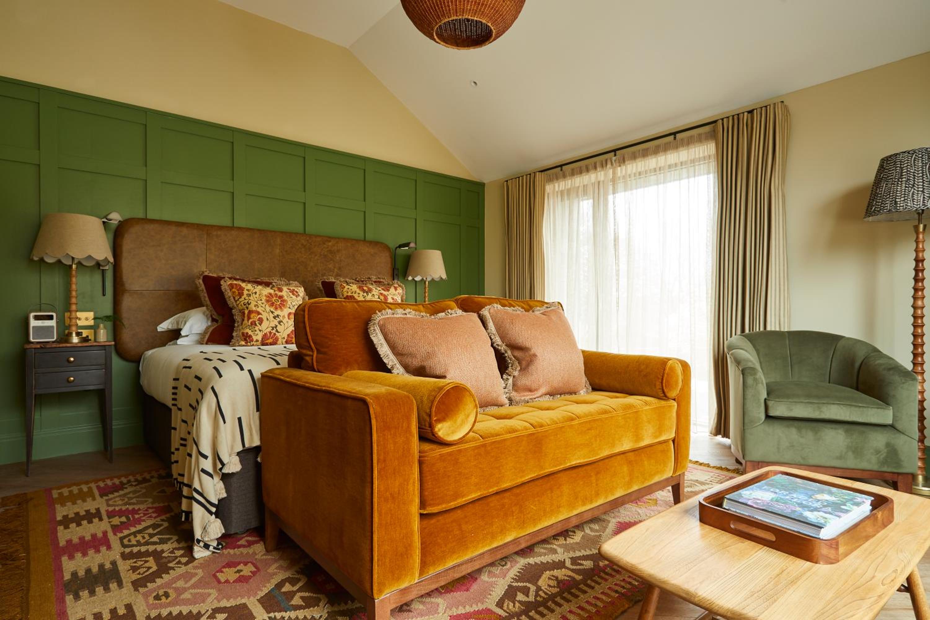 Junior Suite with Garden View - Photo 6