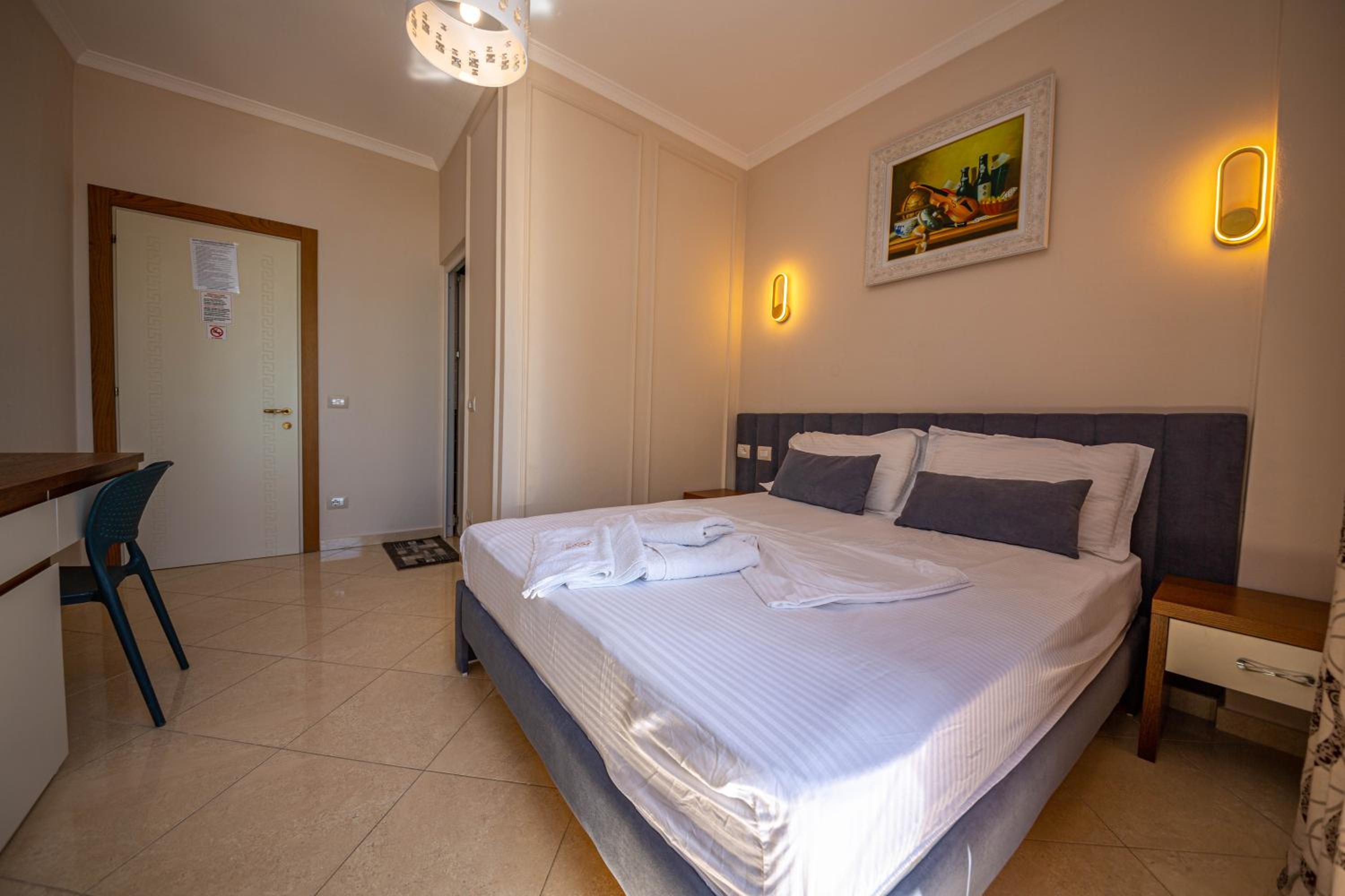 Double Room with Balcony photo 2
