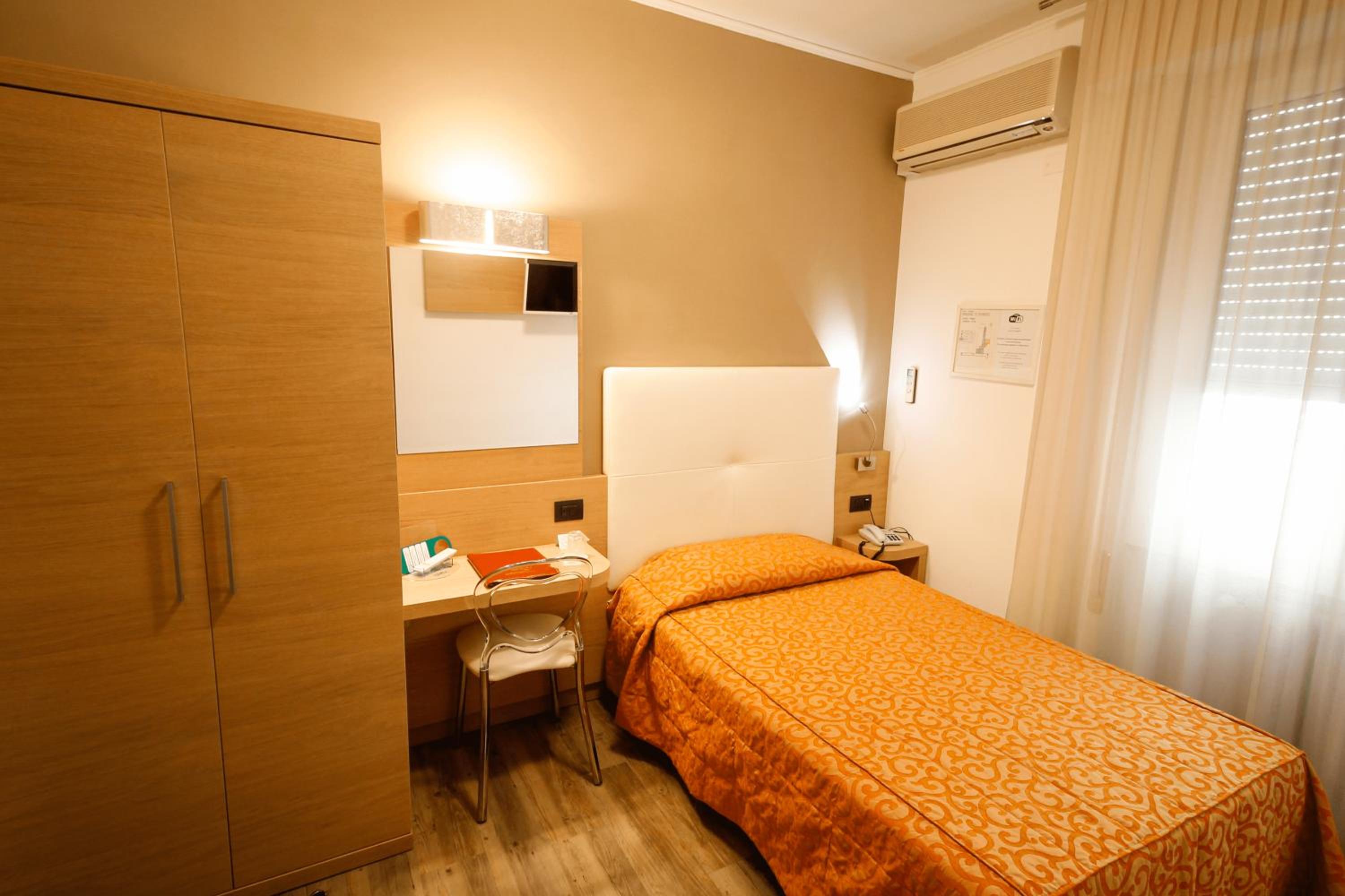 Quarto Individual