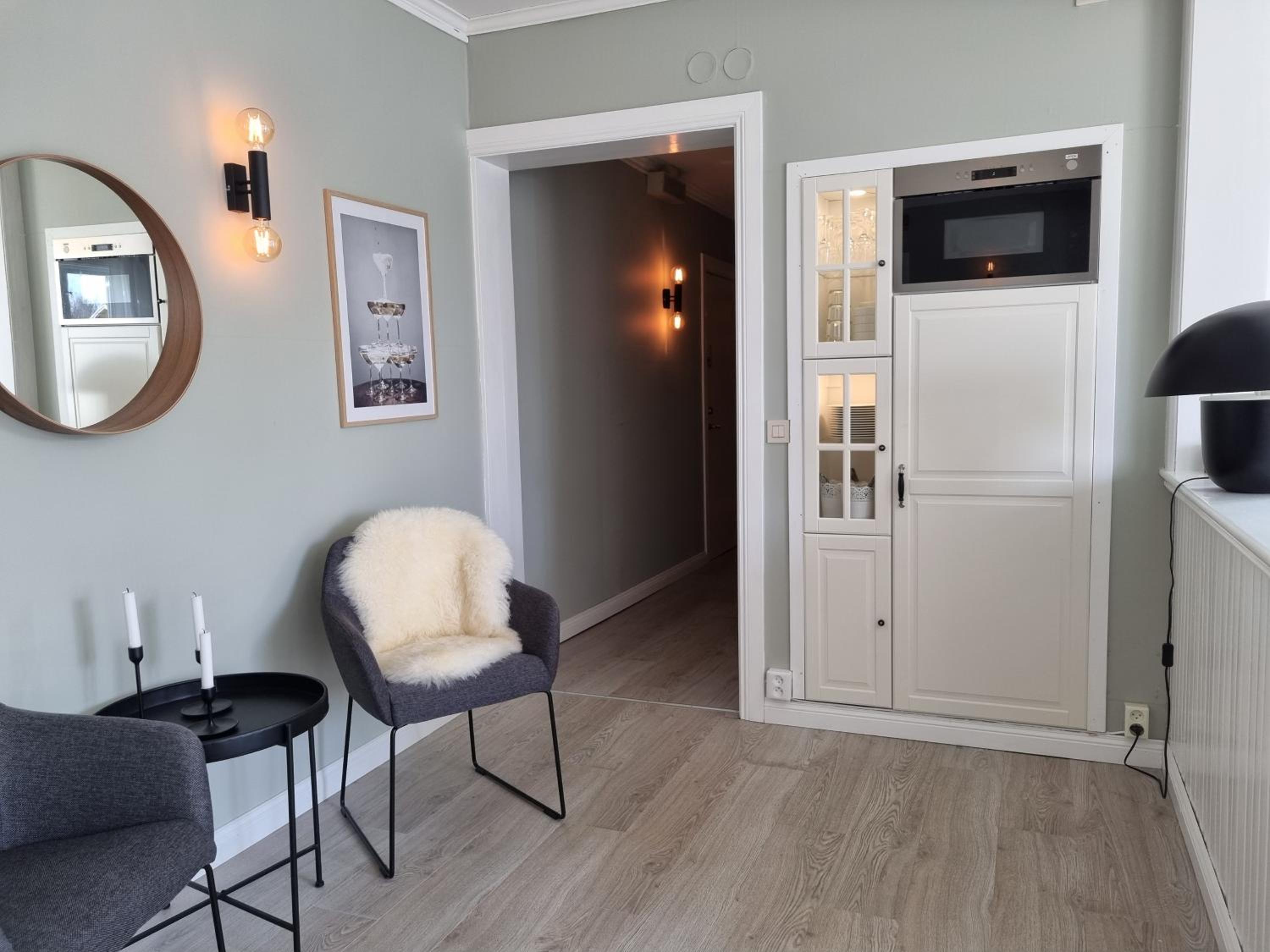 Double Room - Photo 8