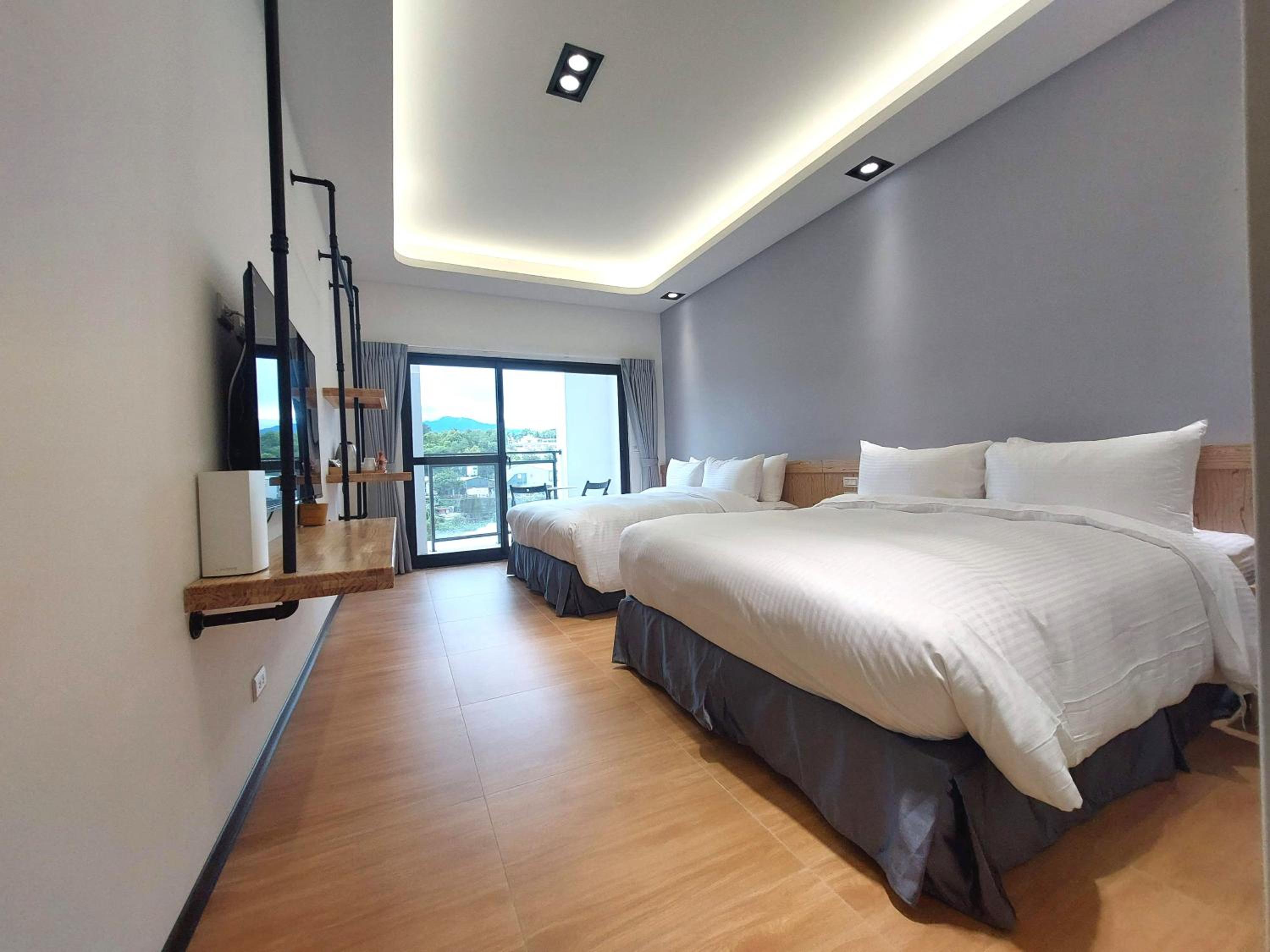 Quadruple Room with Balcony