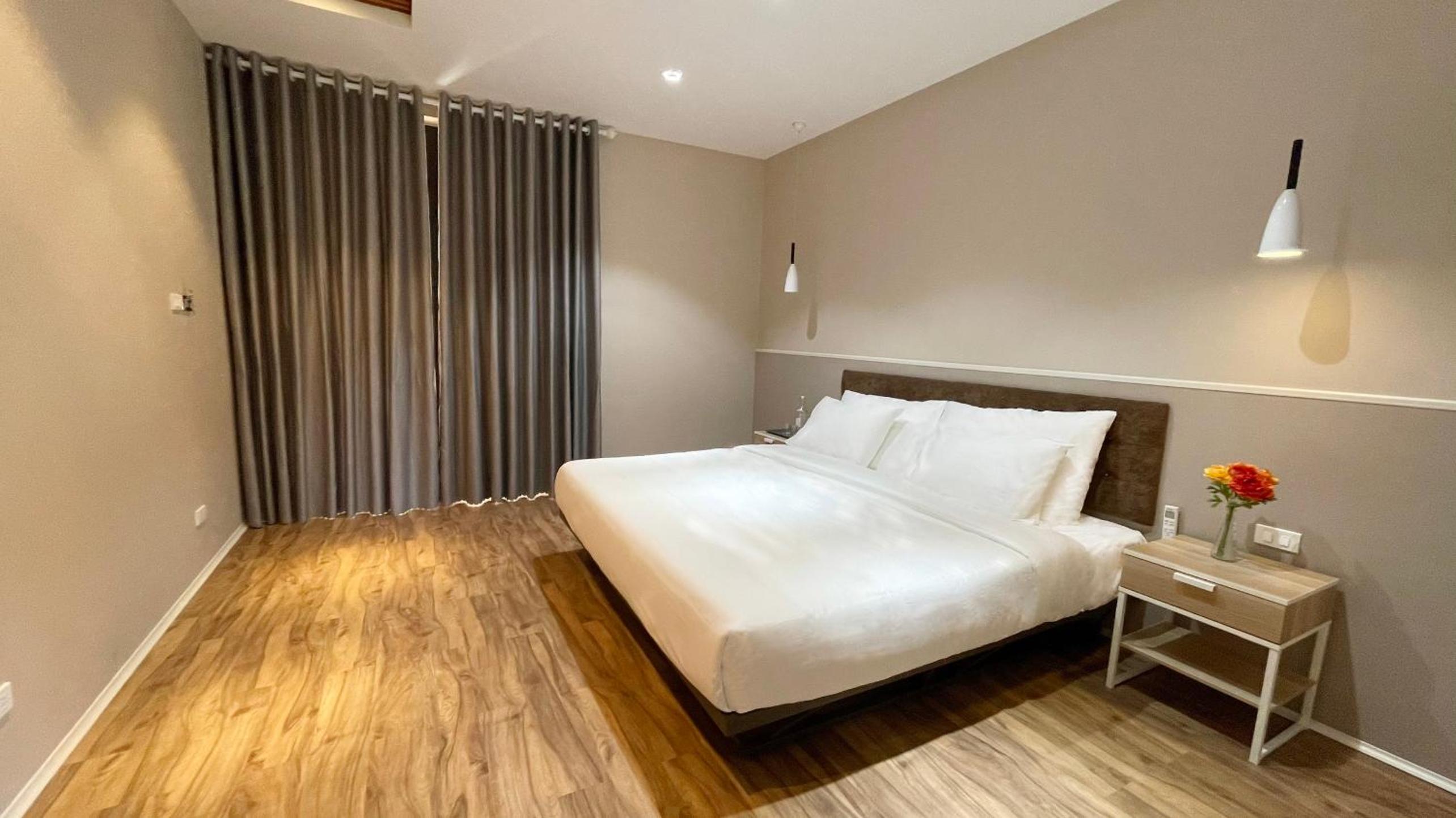 Standard Queen Room photo 1