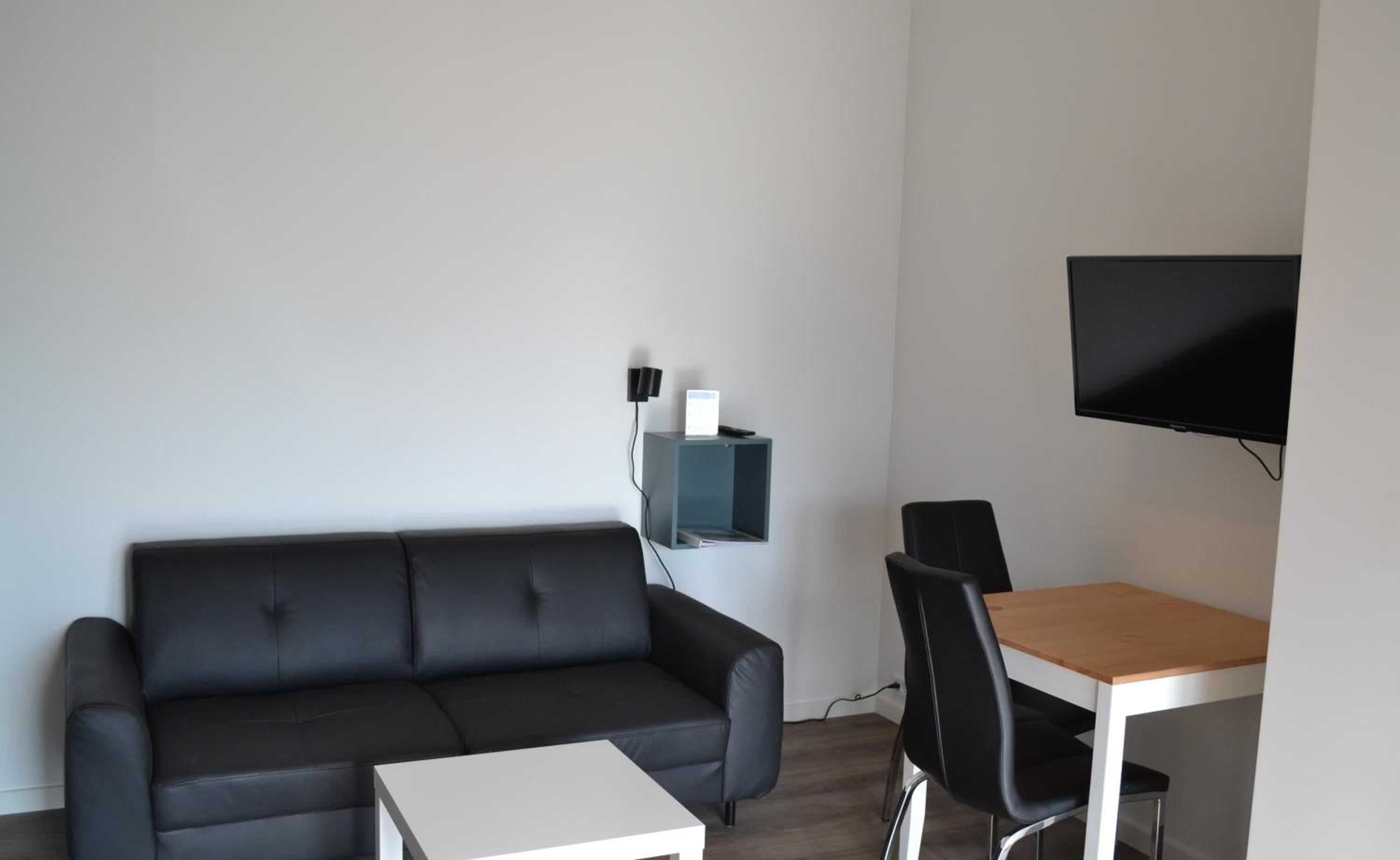 Apartment photo 3