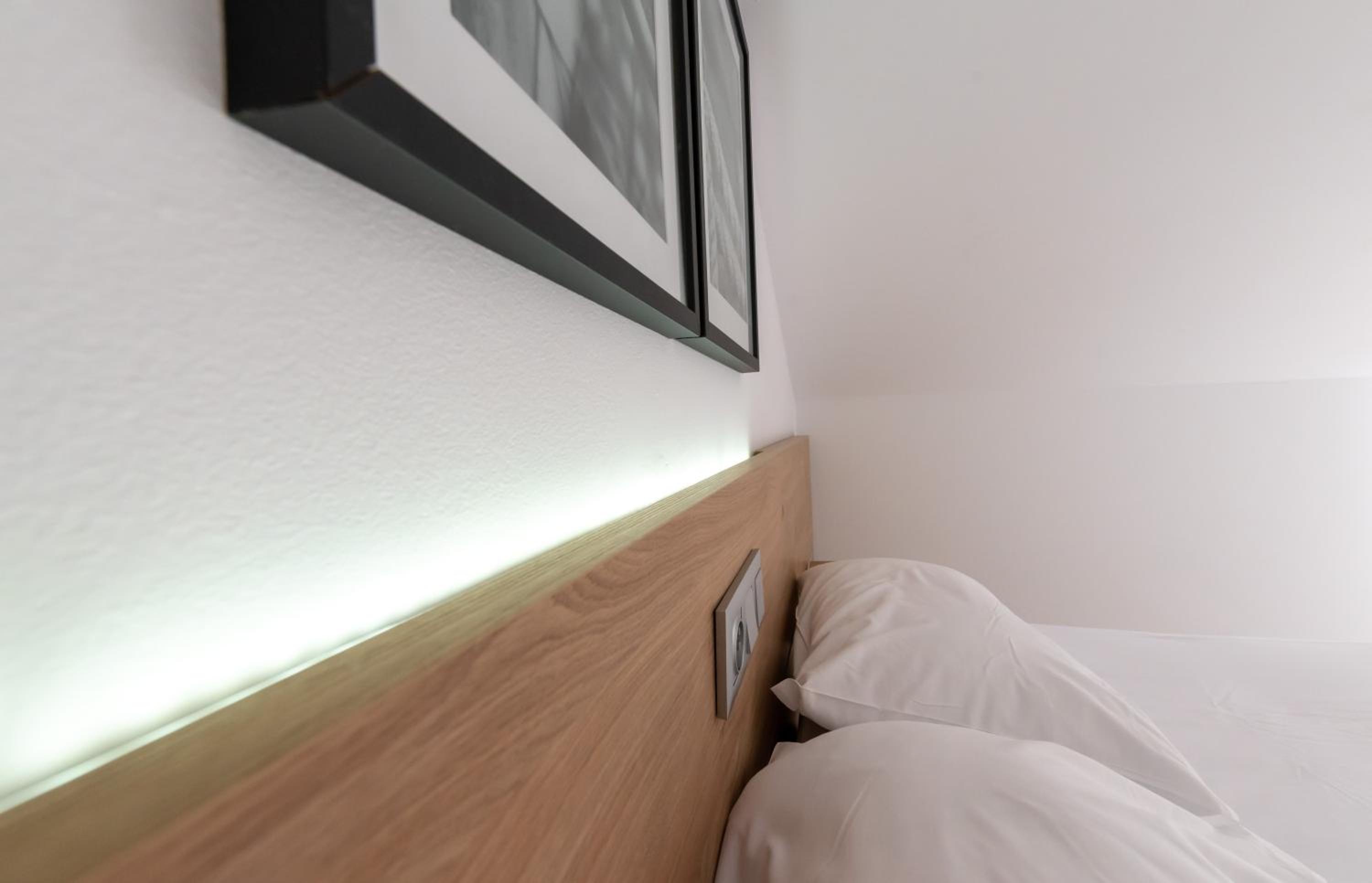 Double or Twin Room with Sea View photo 2
