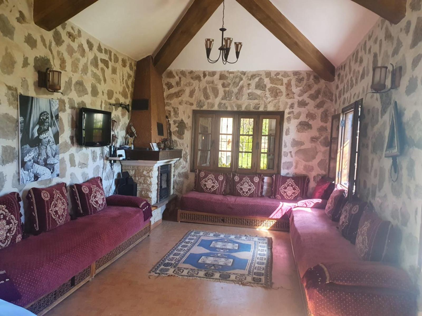 One-Bedroom House photo 1