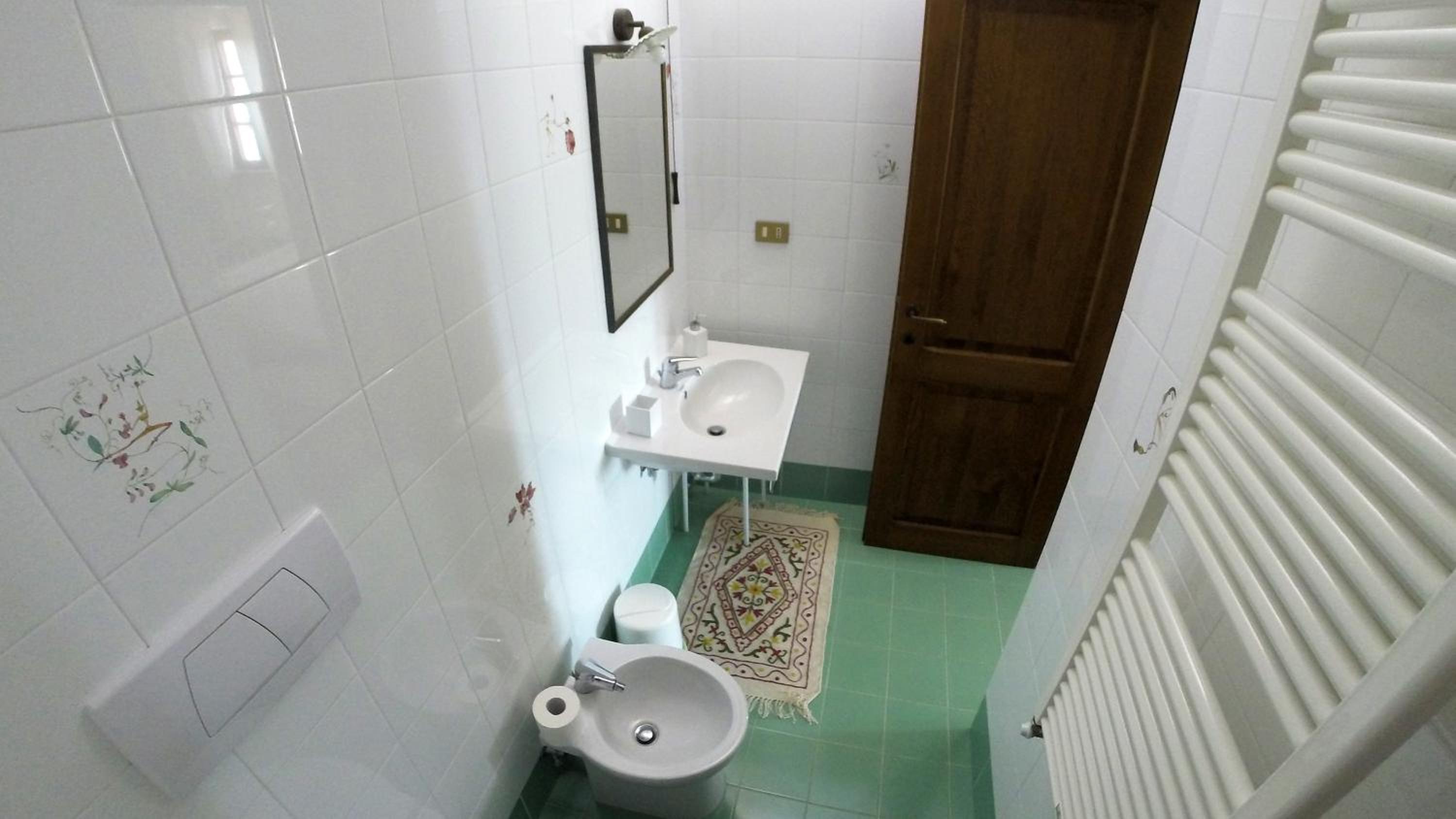 Quadruple Room with Private Bathroom photo 2