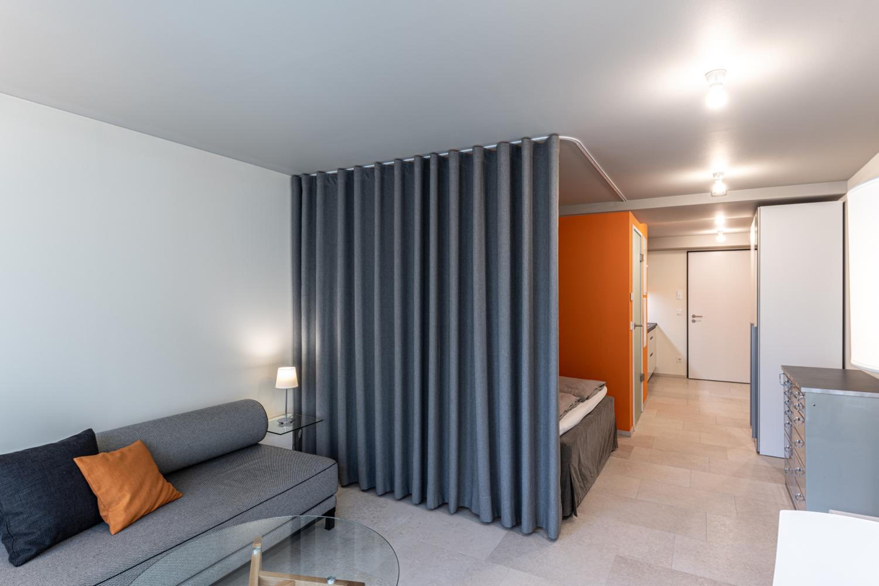 Studio Apartment photo 3