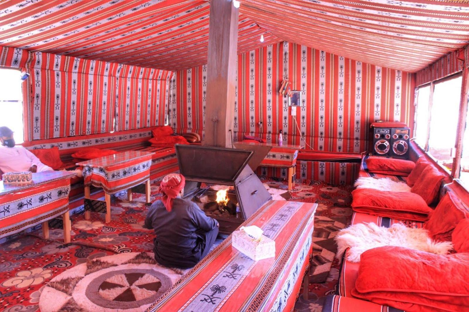 King Room with Mountain View photo 3