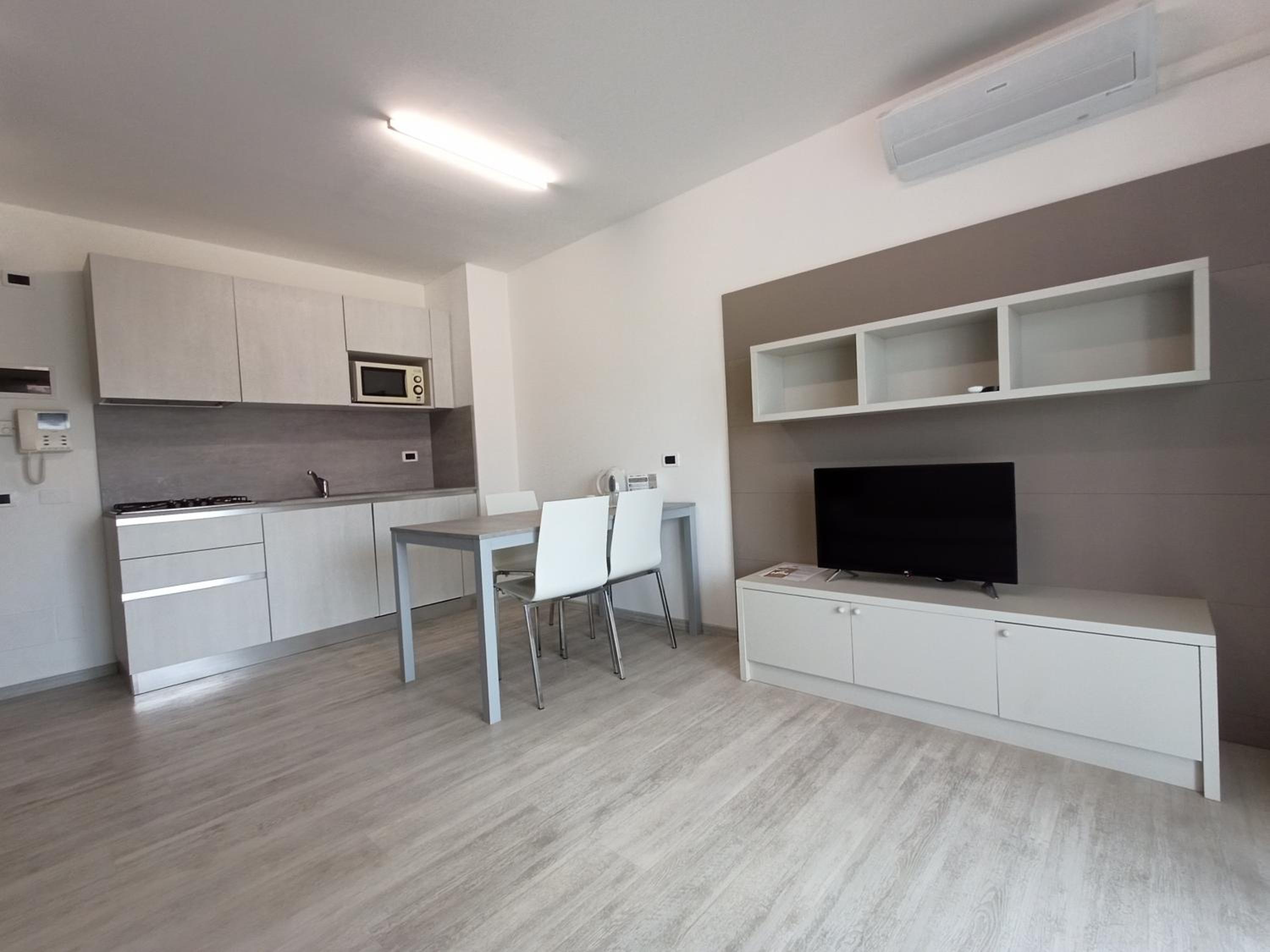 One-Bedroom Apartment (4 Adults) - Photo 5