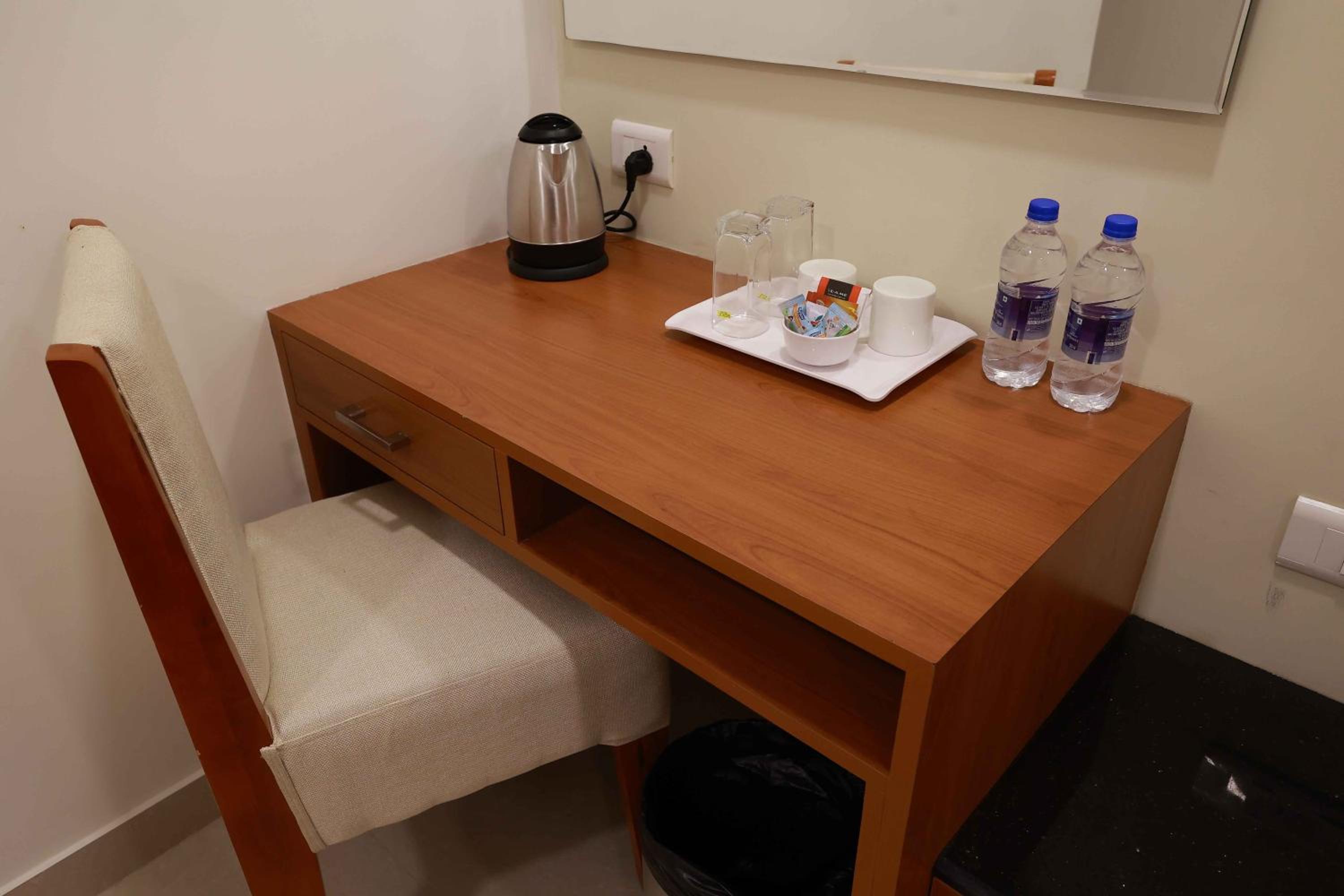 Standard Double Room - Photo 4